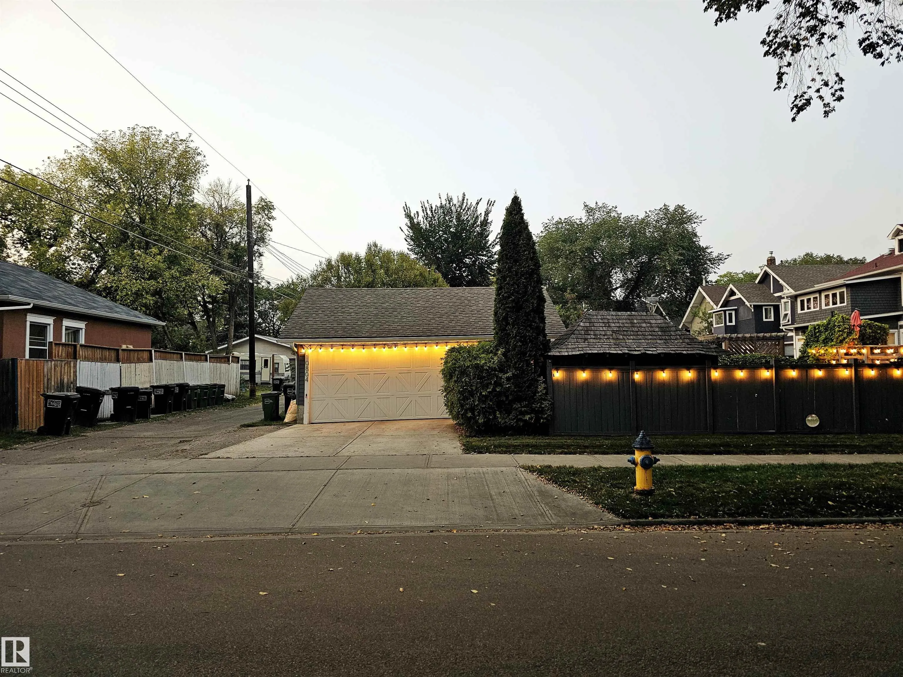 10804 125 Street