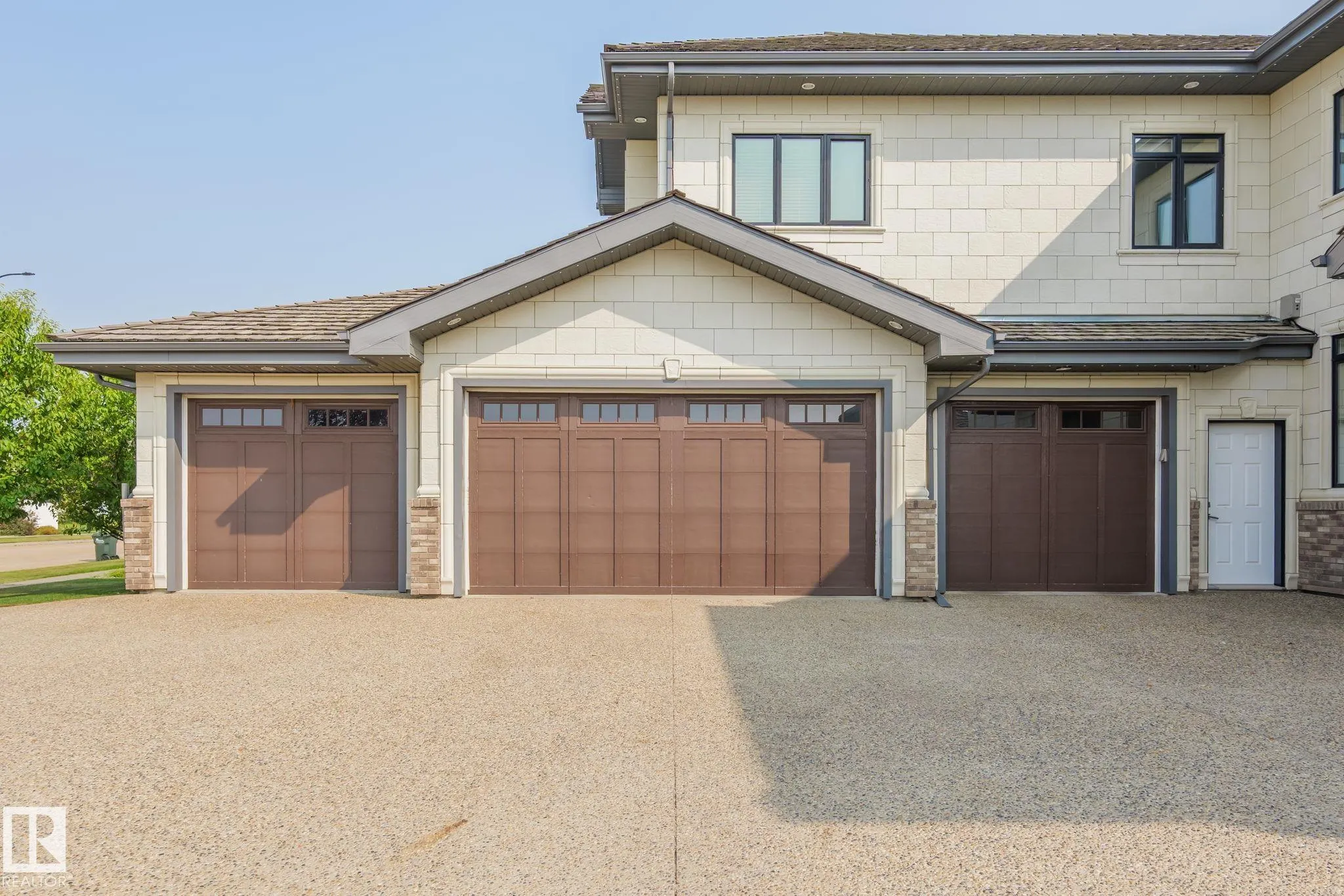 52304 RGE ROAD 233