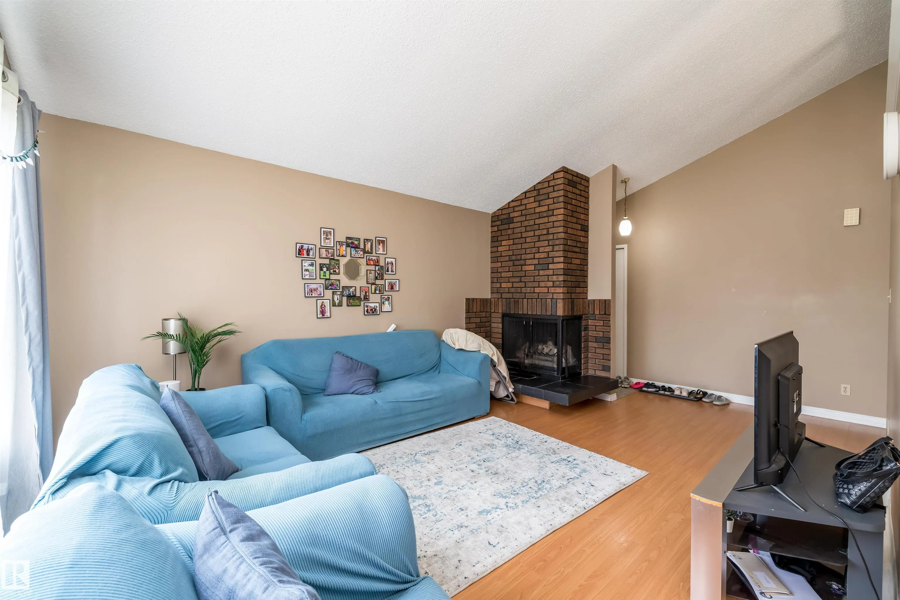 3620 42A AVE