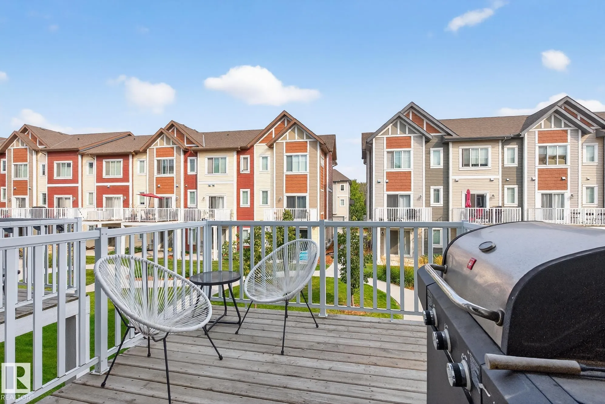 320 SECORD Boulevard