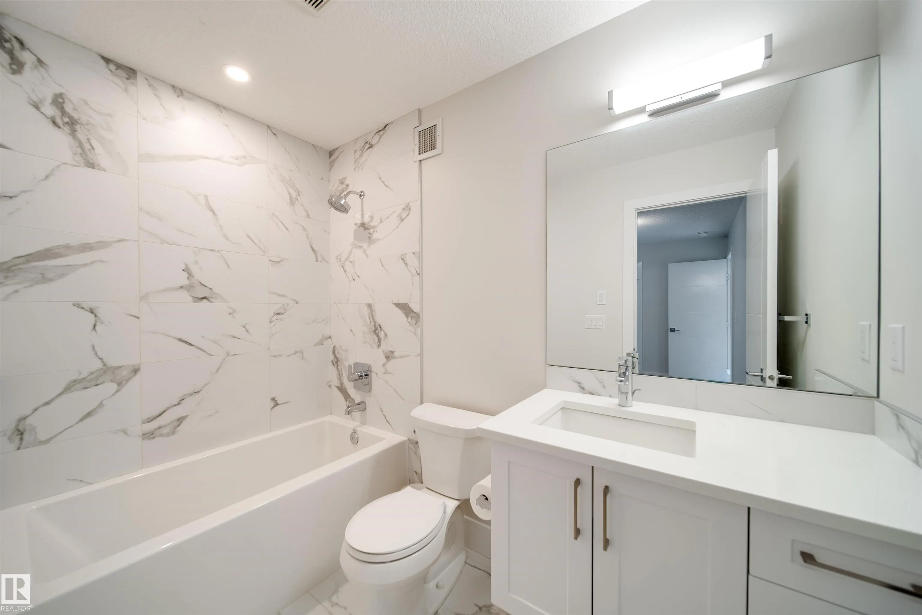 14005 105 Avenue
