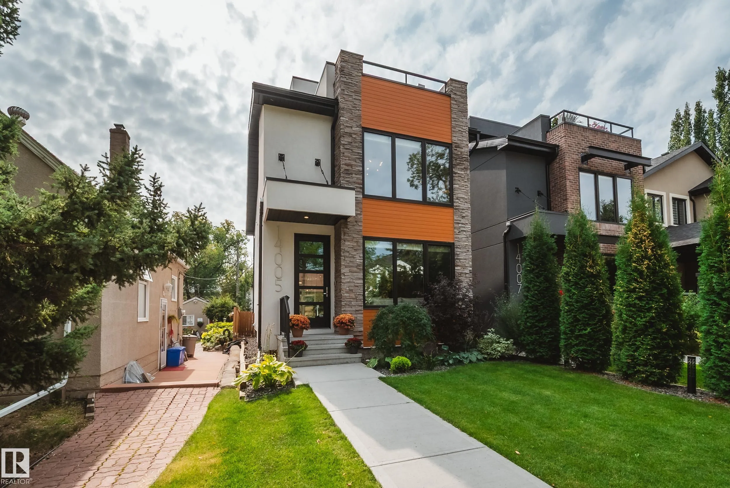 14005 105 Avenue