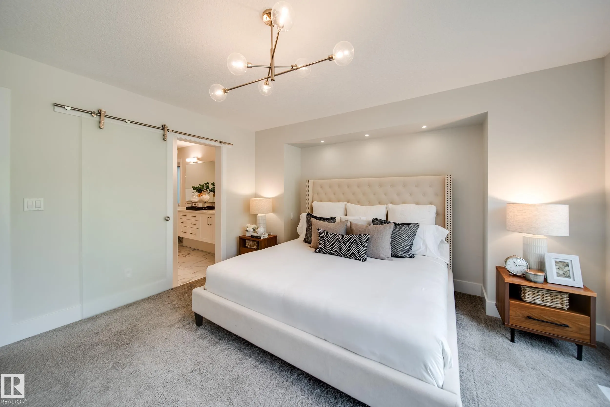 14005 105 Avenue