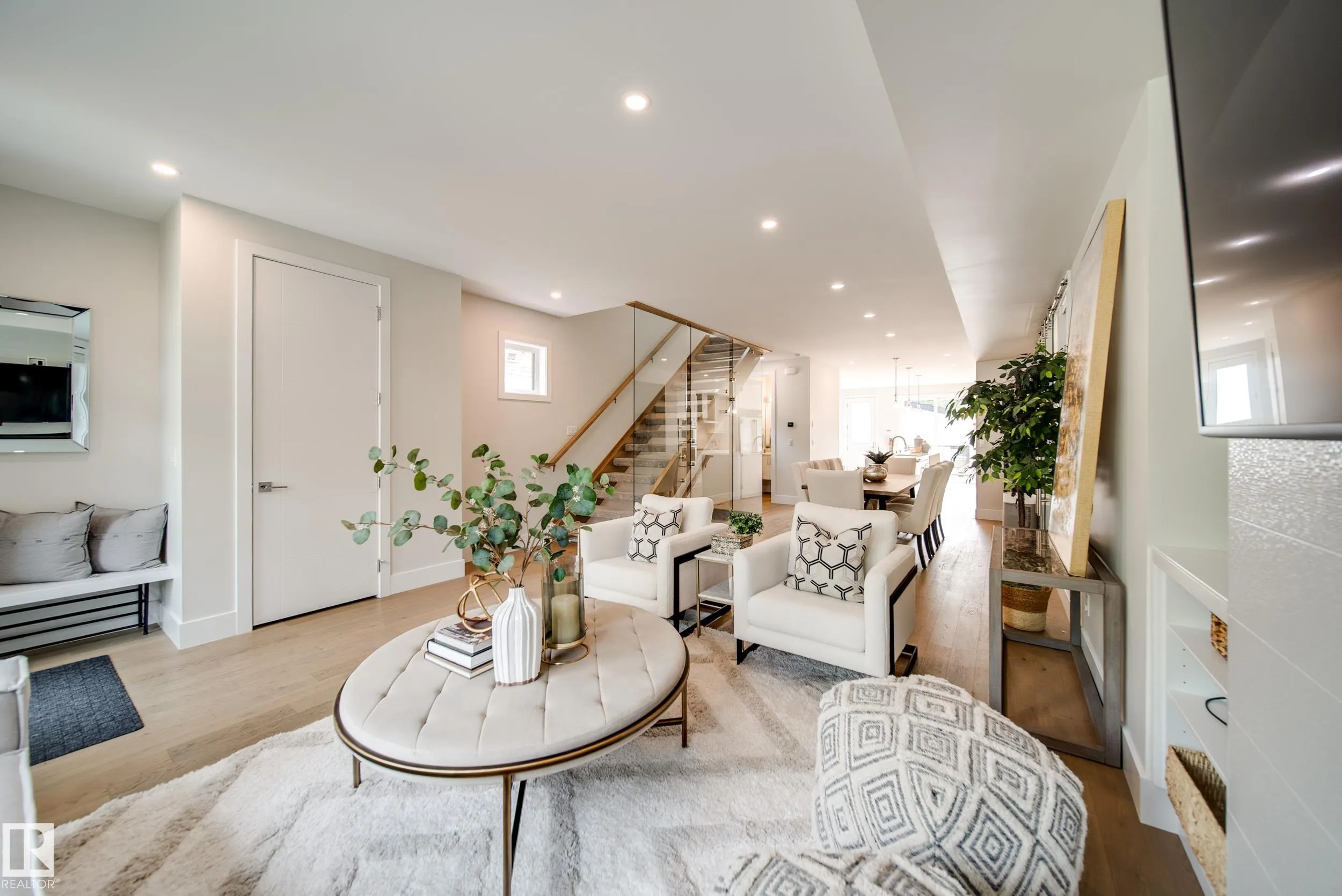 14005 105 Avenue