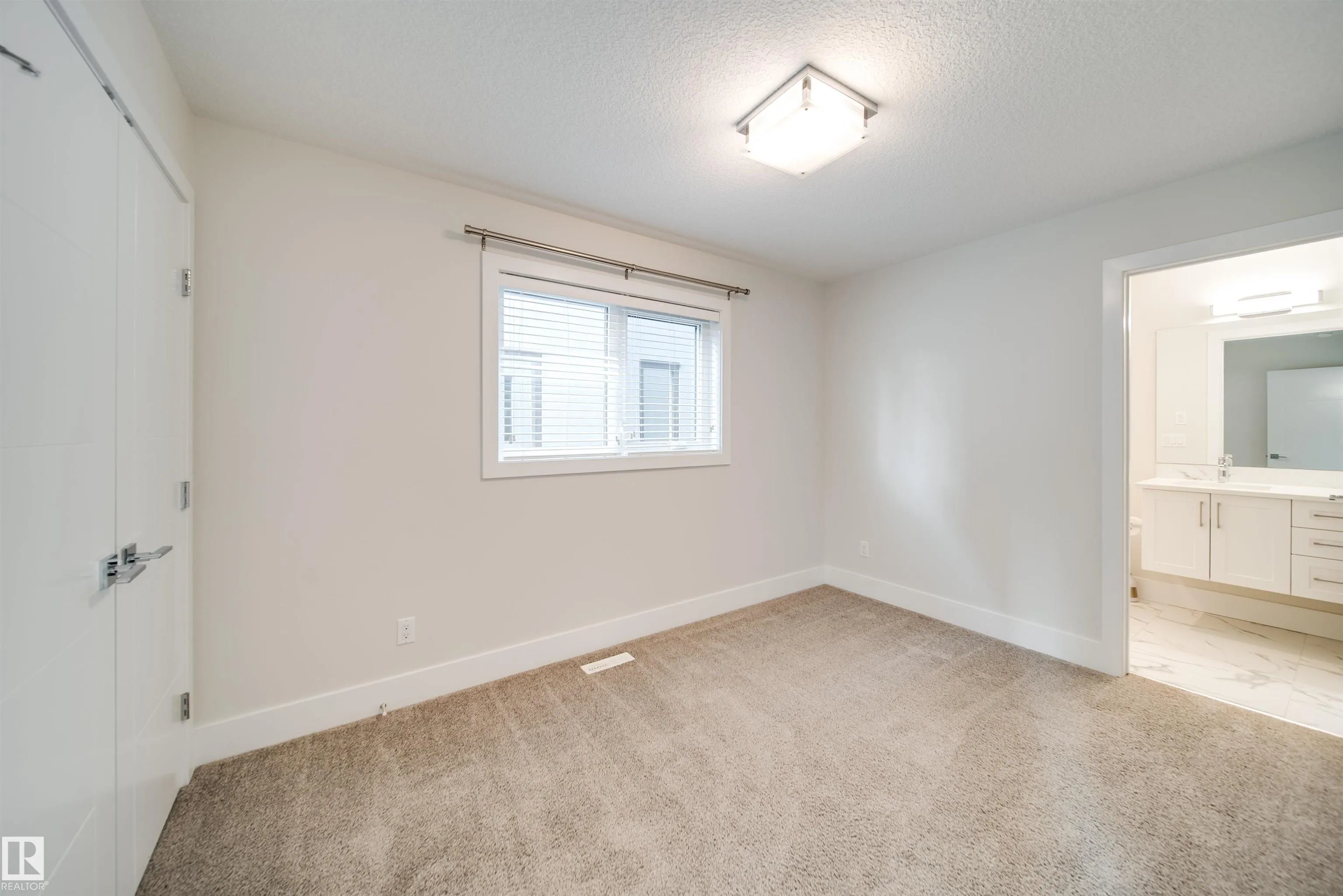 14005 105 Avenue