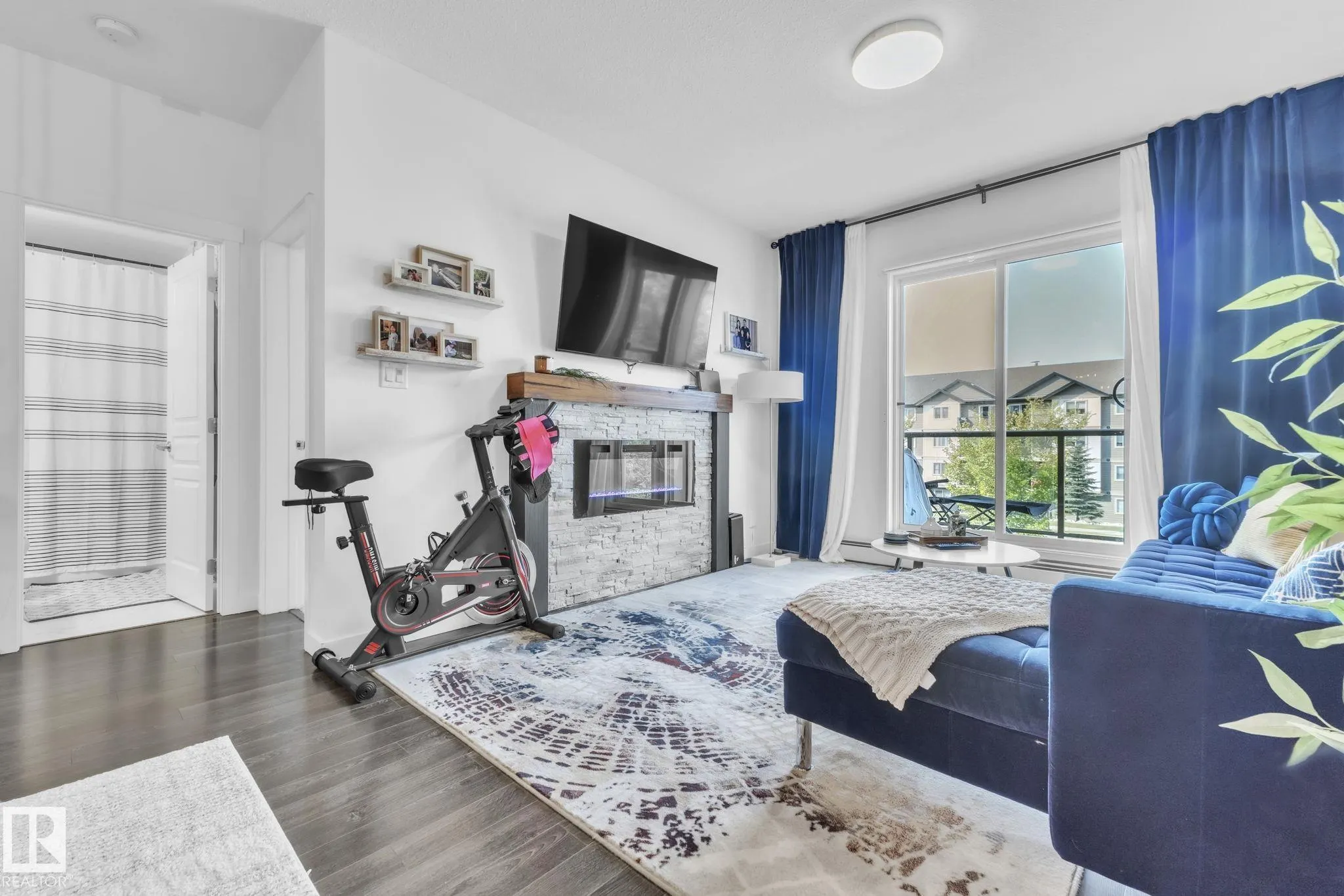 812 WELSH Drive