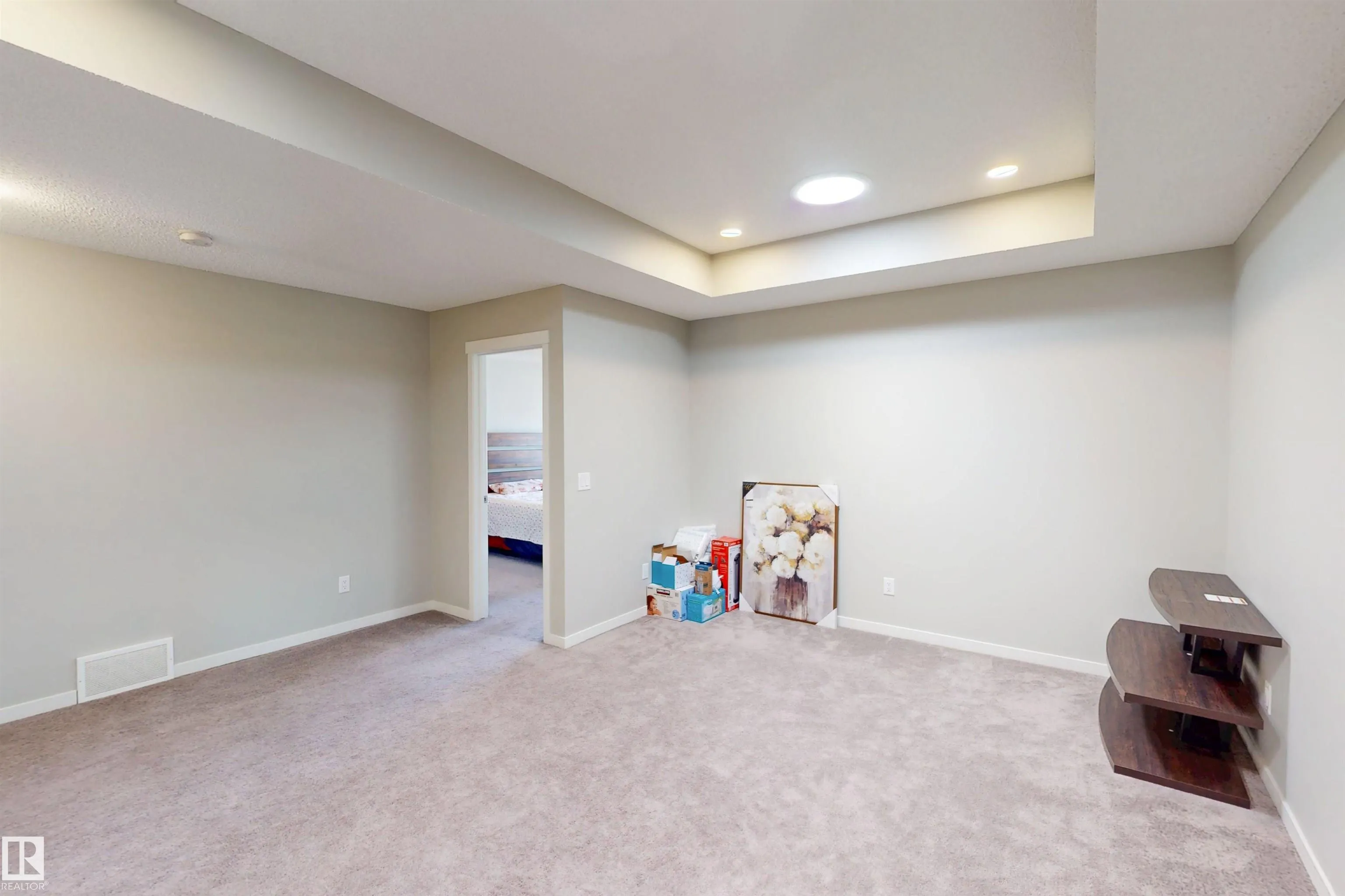 3319 CHECKNITA COMMON