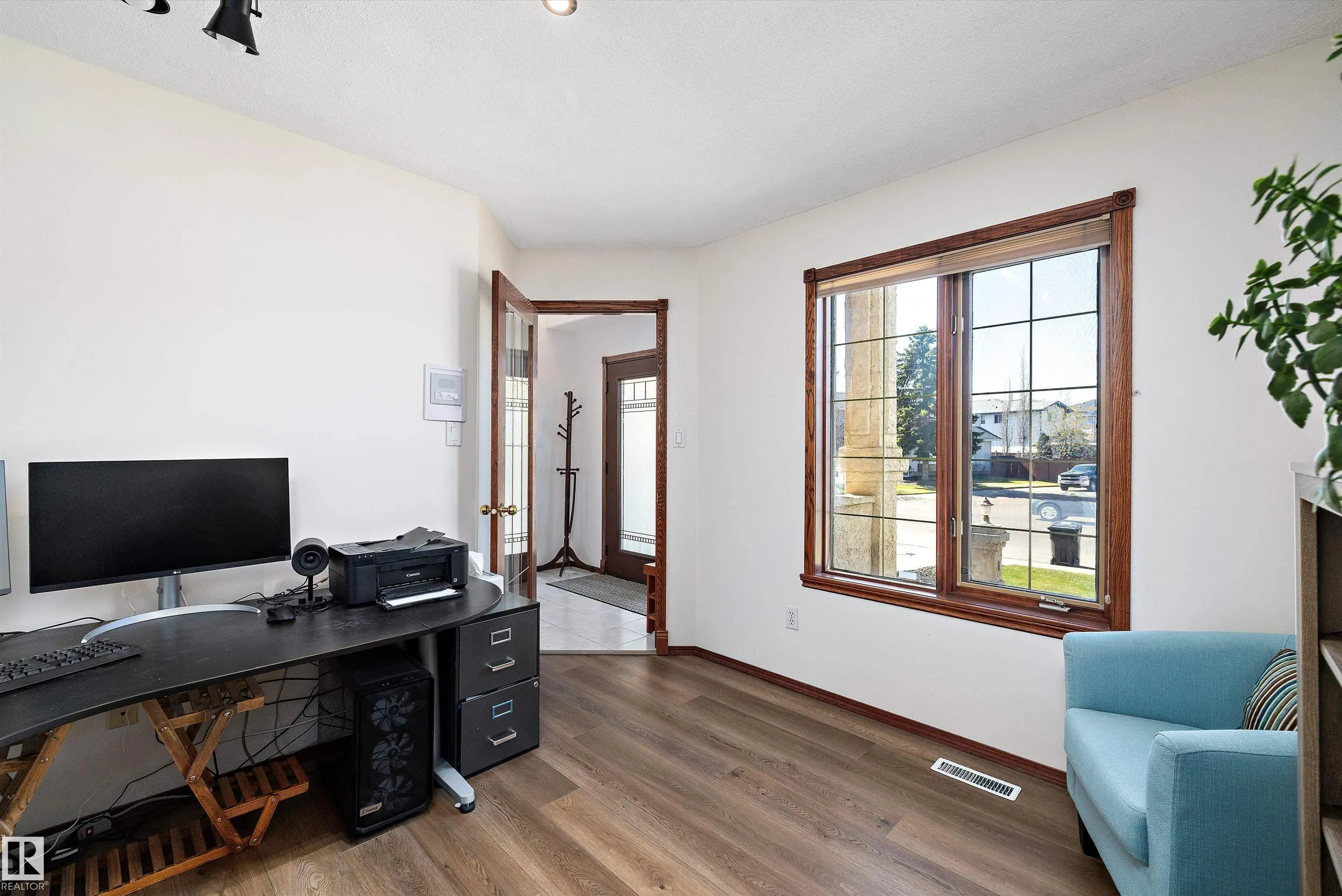 15903 132 Street