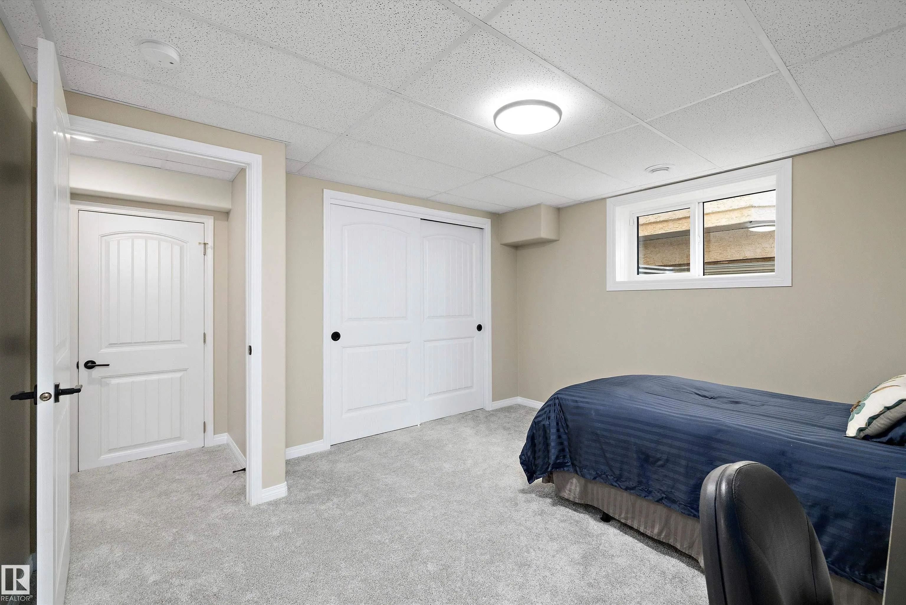 15903 132 Street