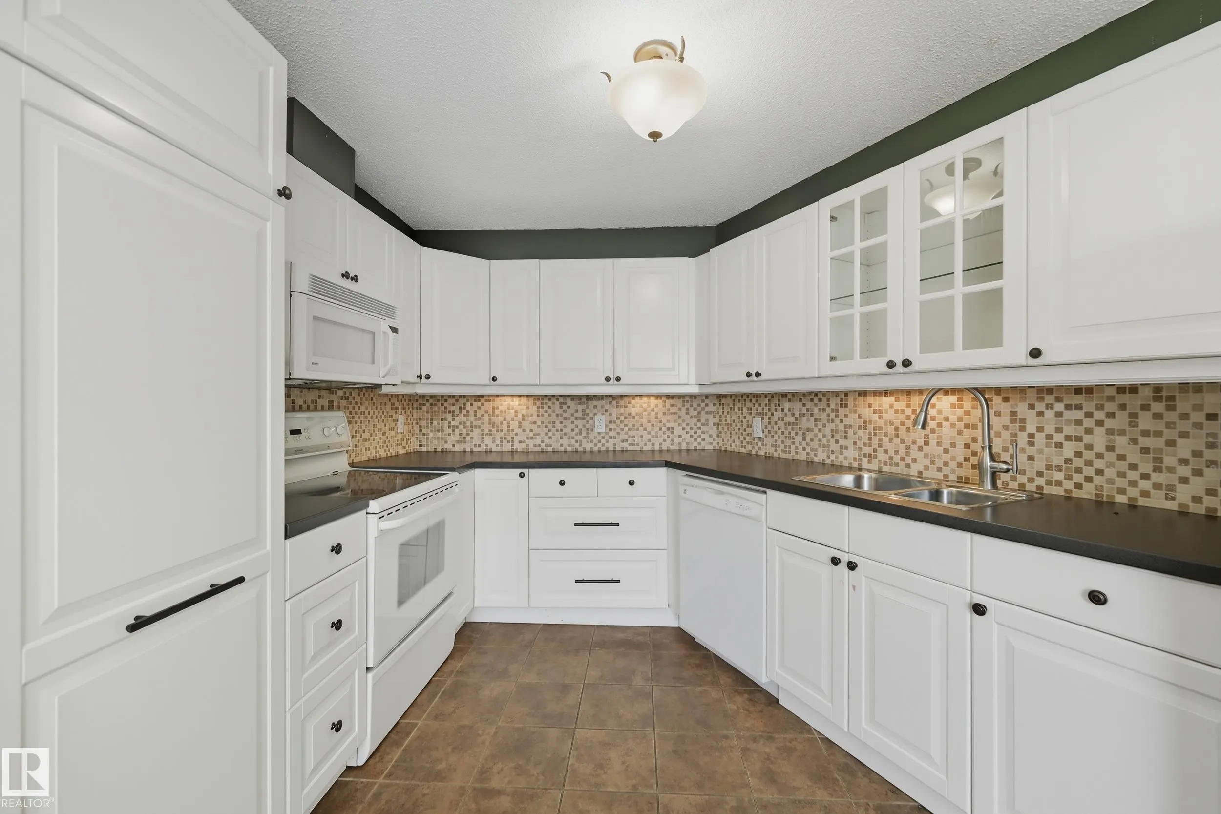 603 YOUVILLE