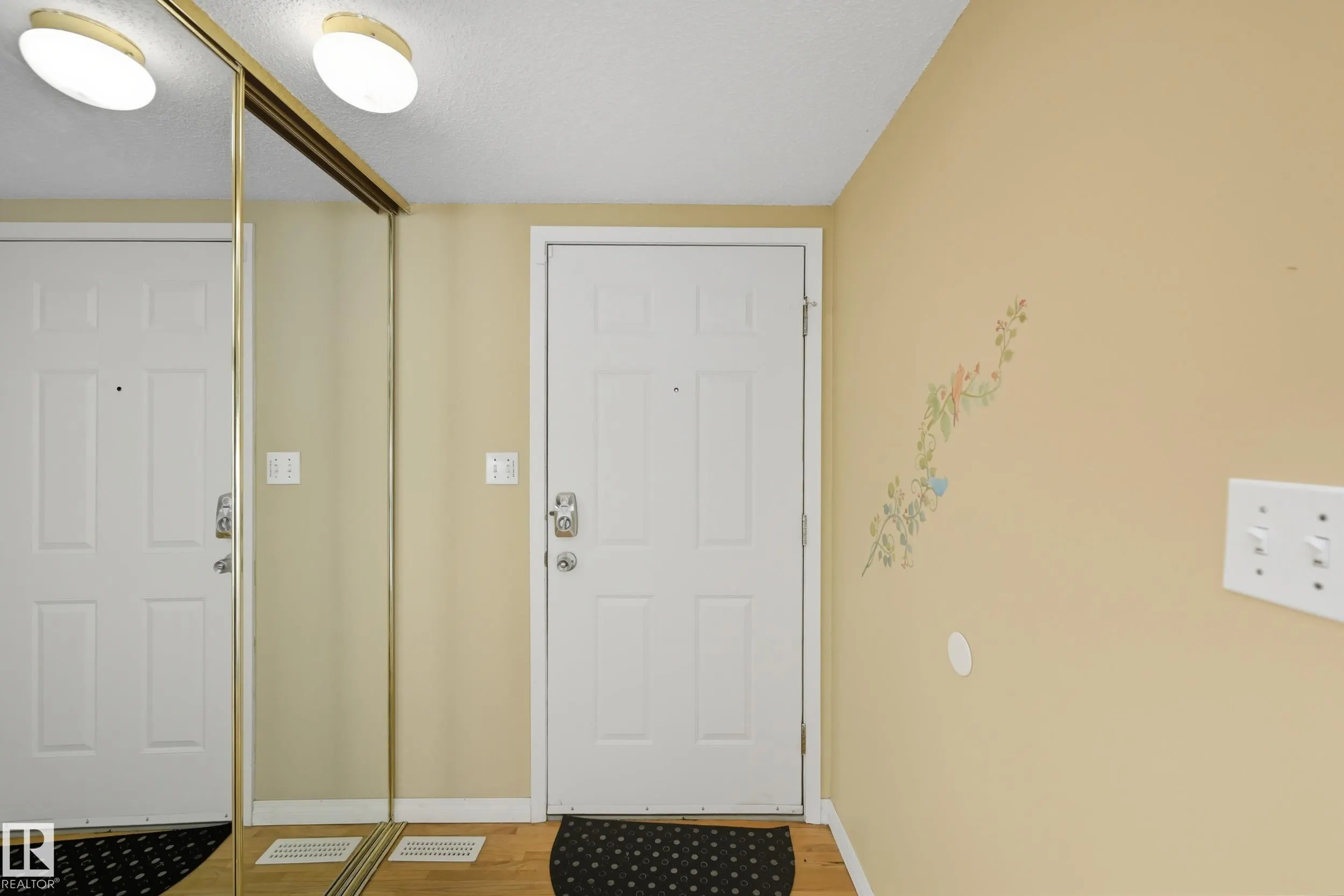 603 YOUVILLE