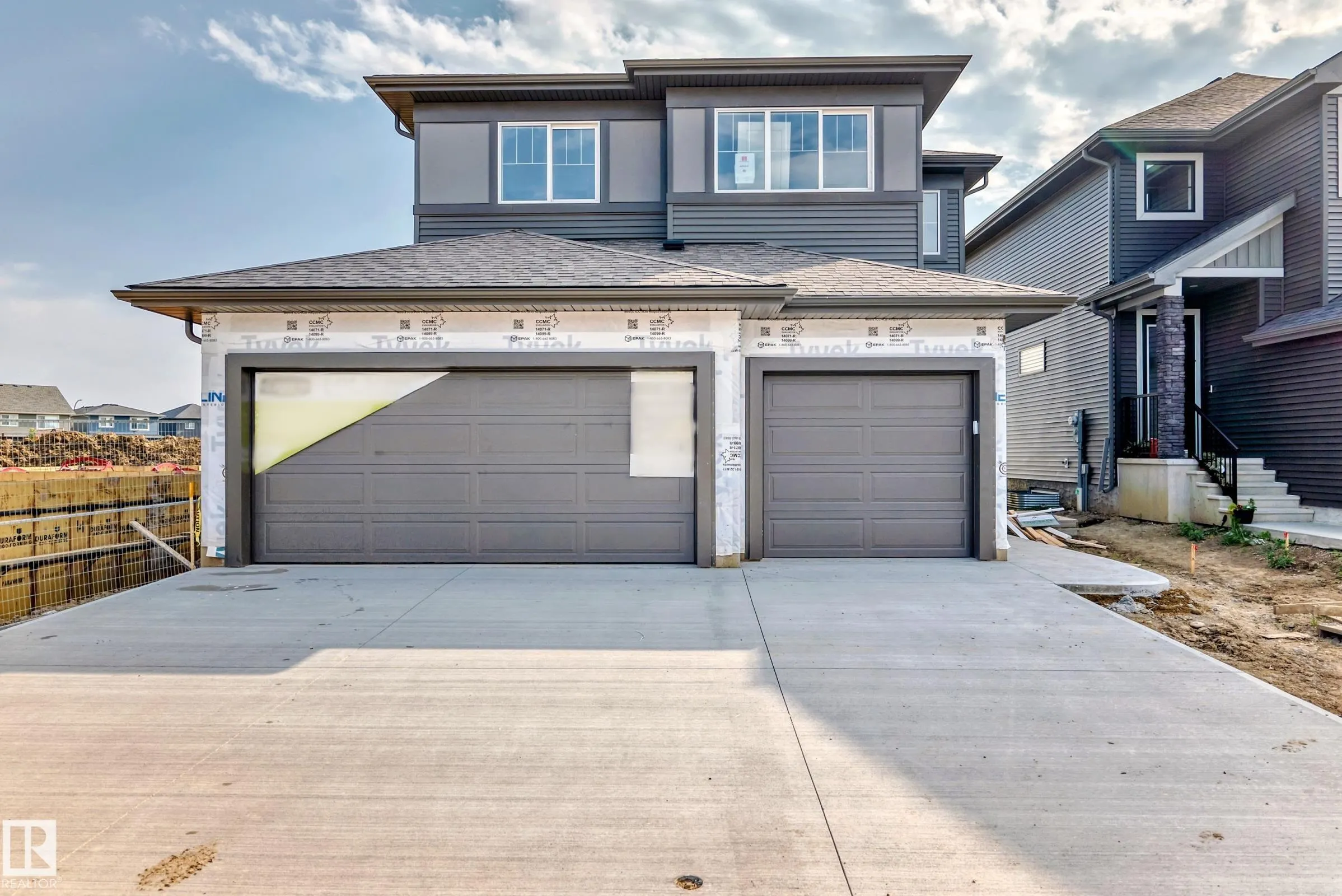 29 PRESCOTT Close