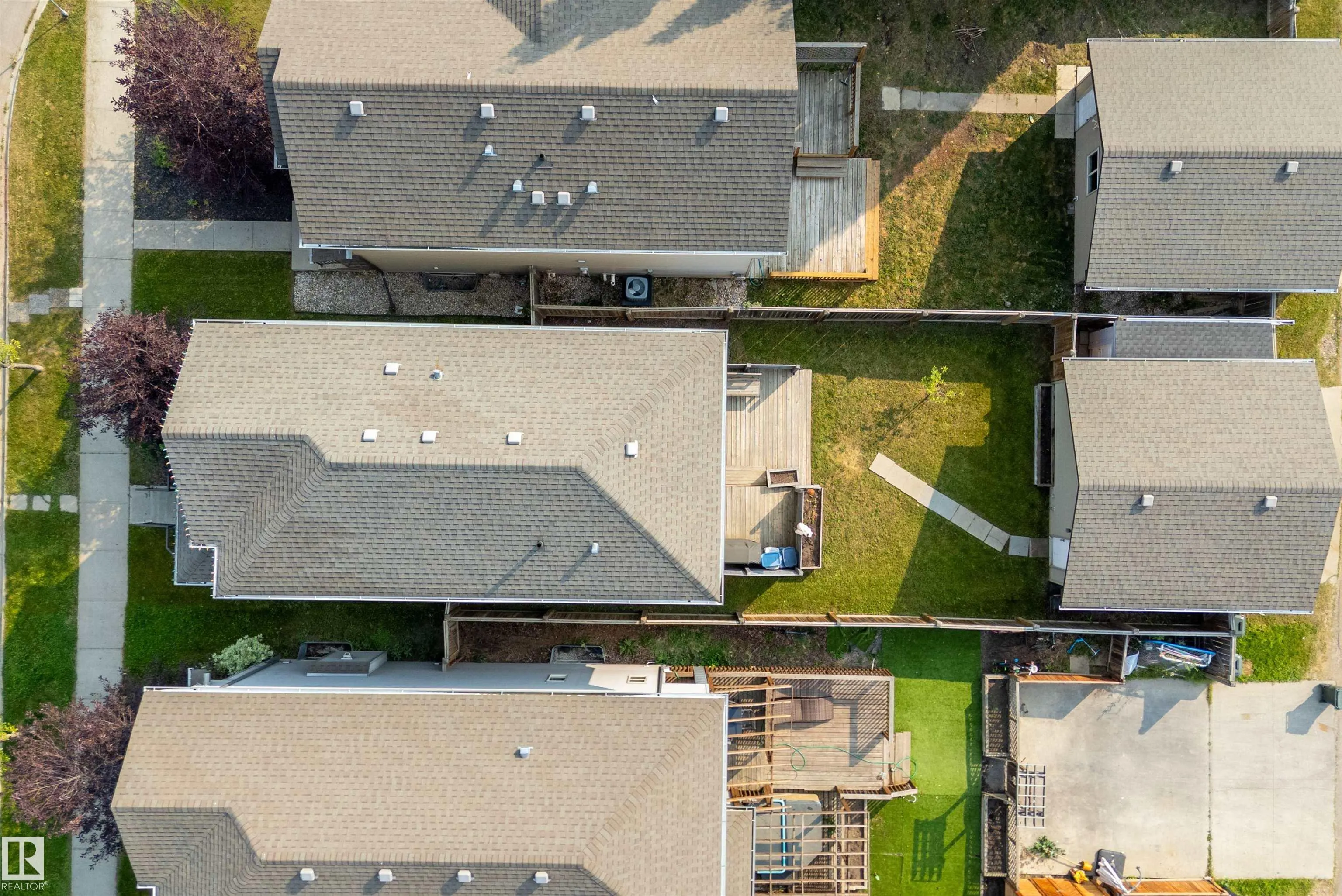 84 GREENBURY Boulevard