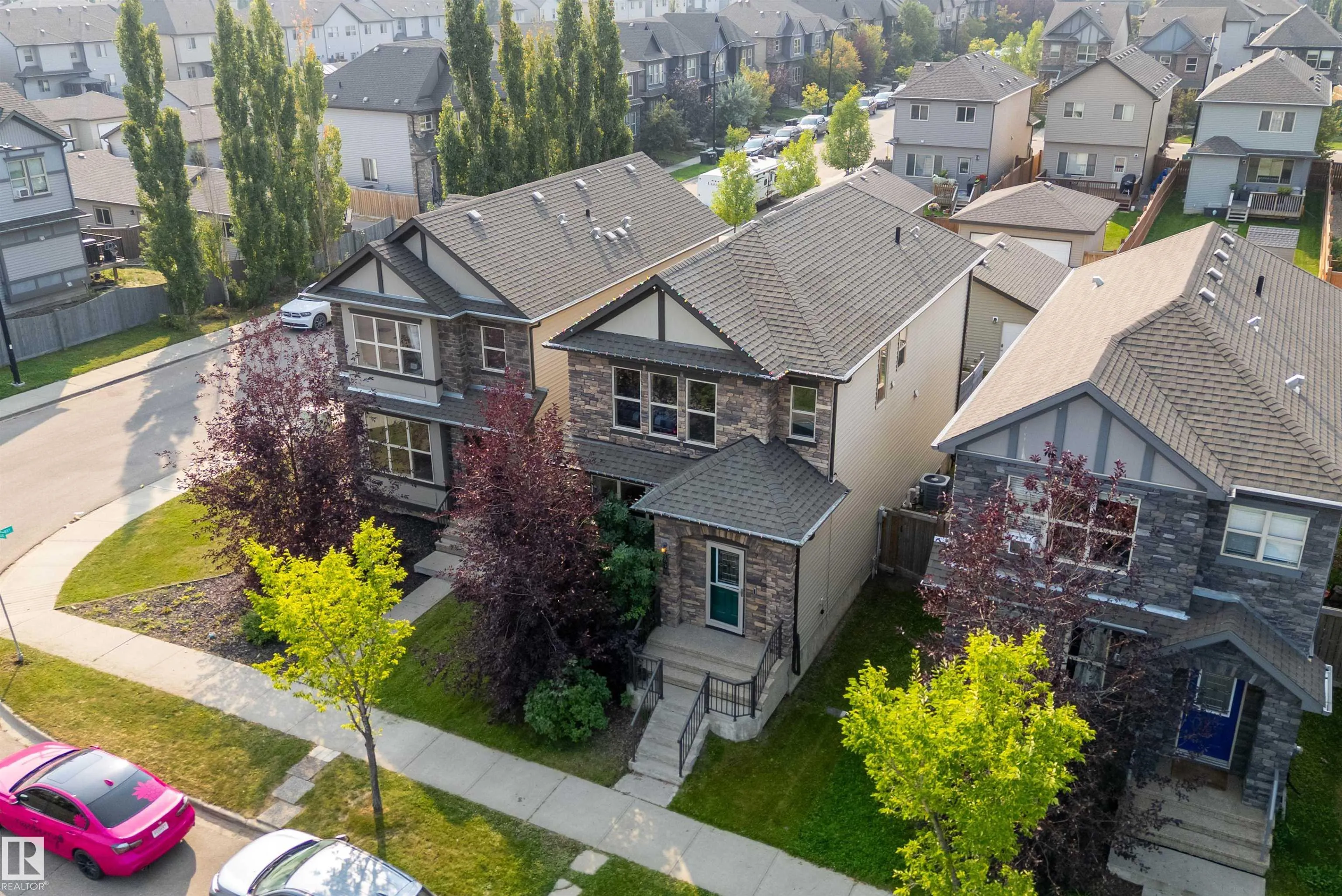 84 GREENBURY Boulevard