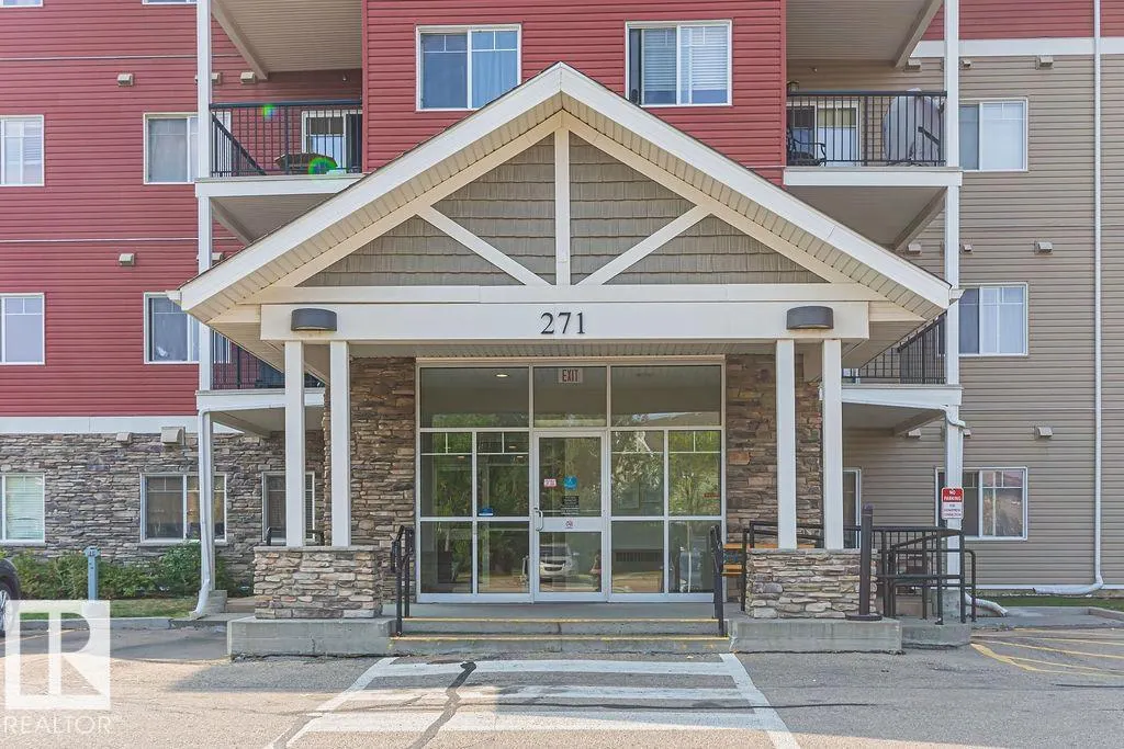271 CHARLOTTE Way