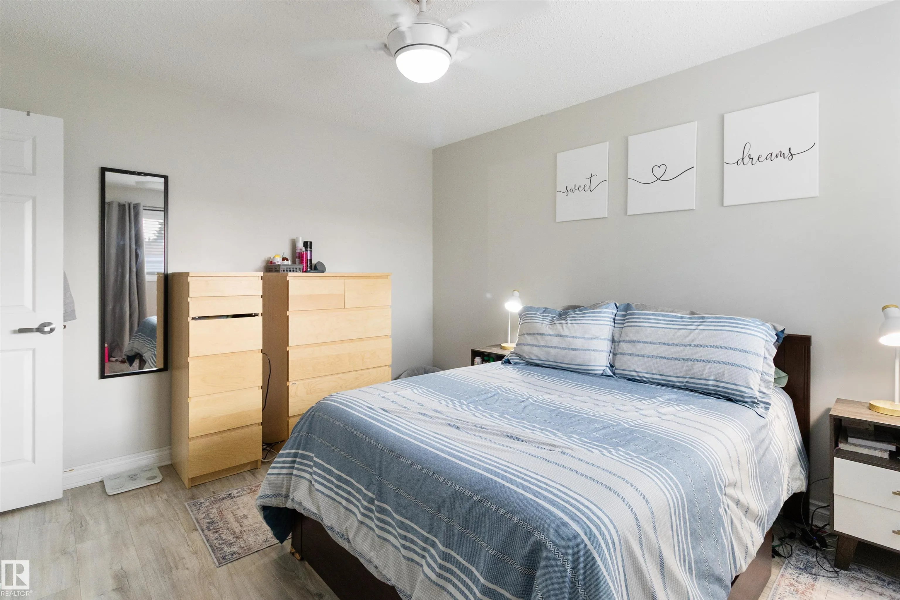 199 GRANDIN Village