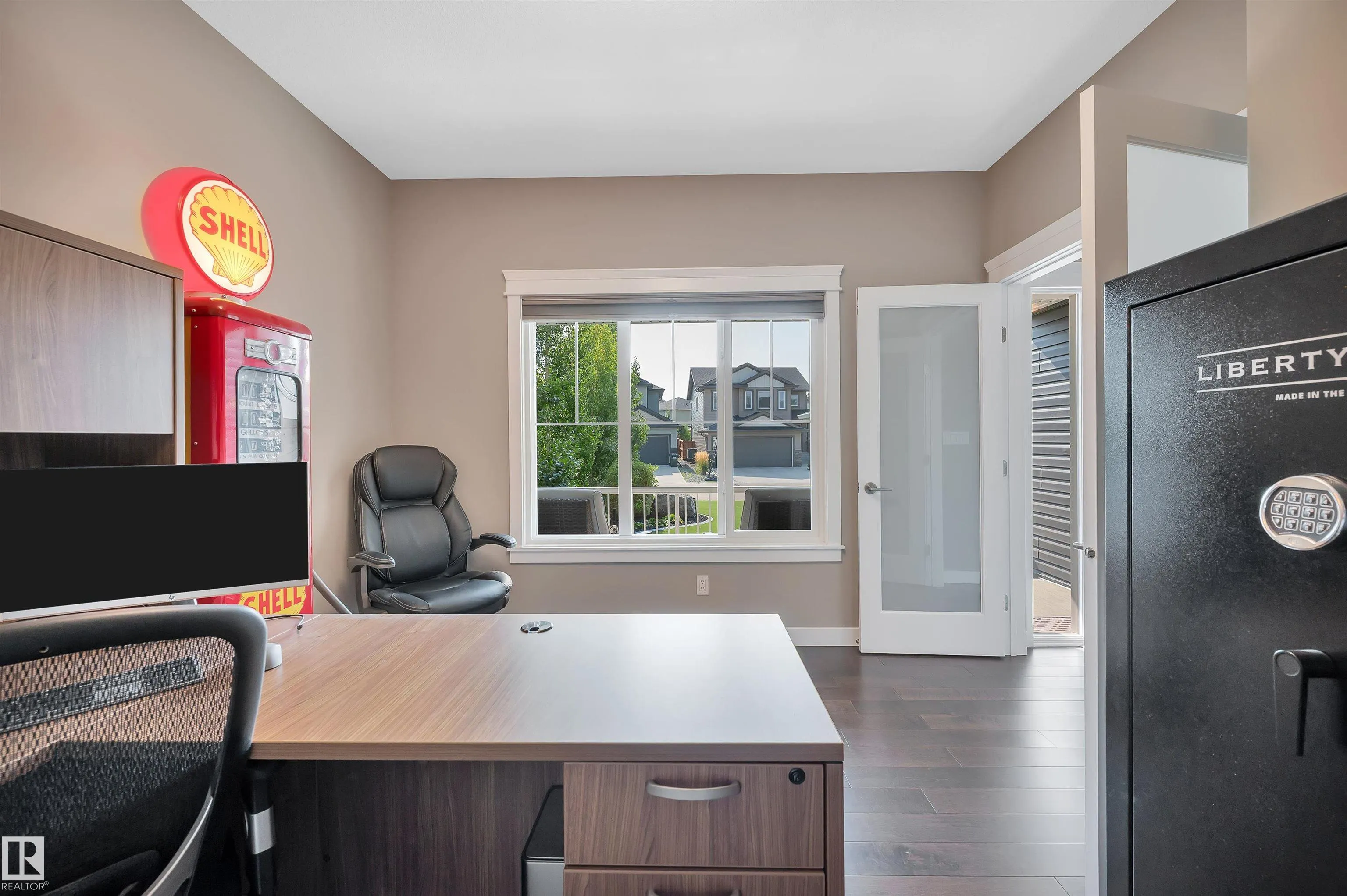 105 CRESTHAVEN Grove