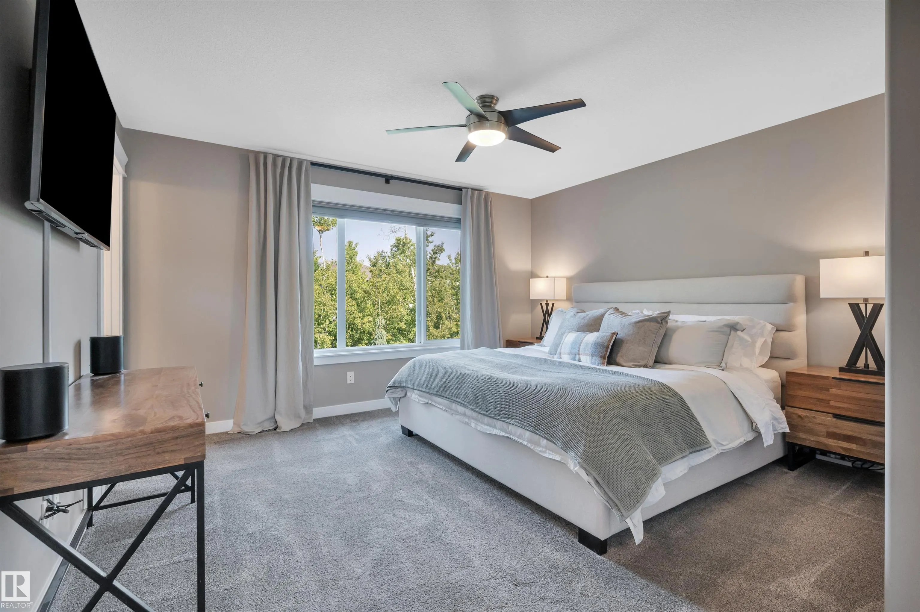 105 CRESTHAVEN Grove