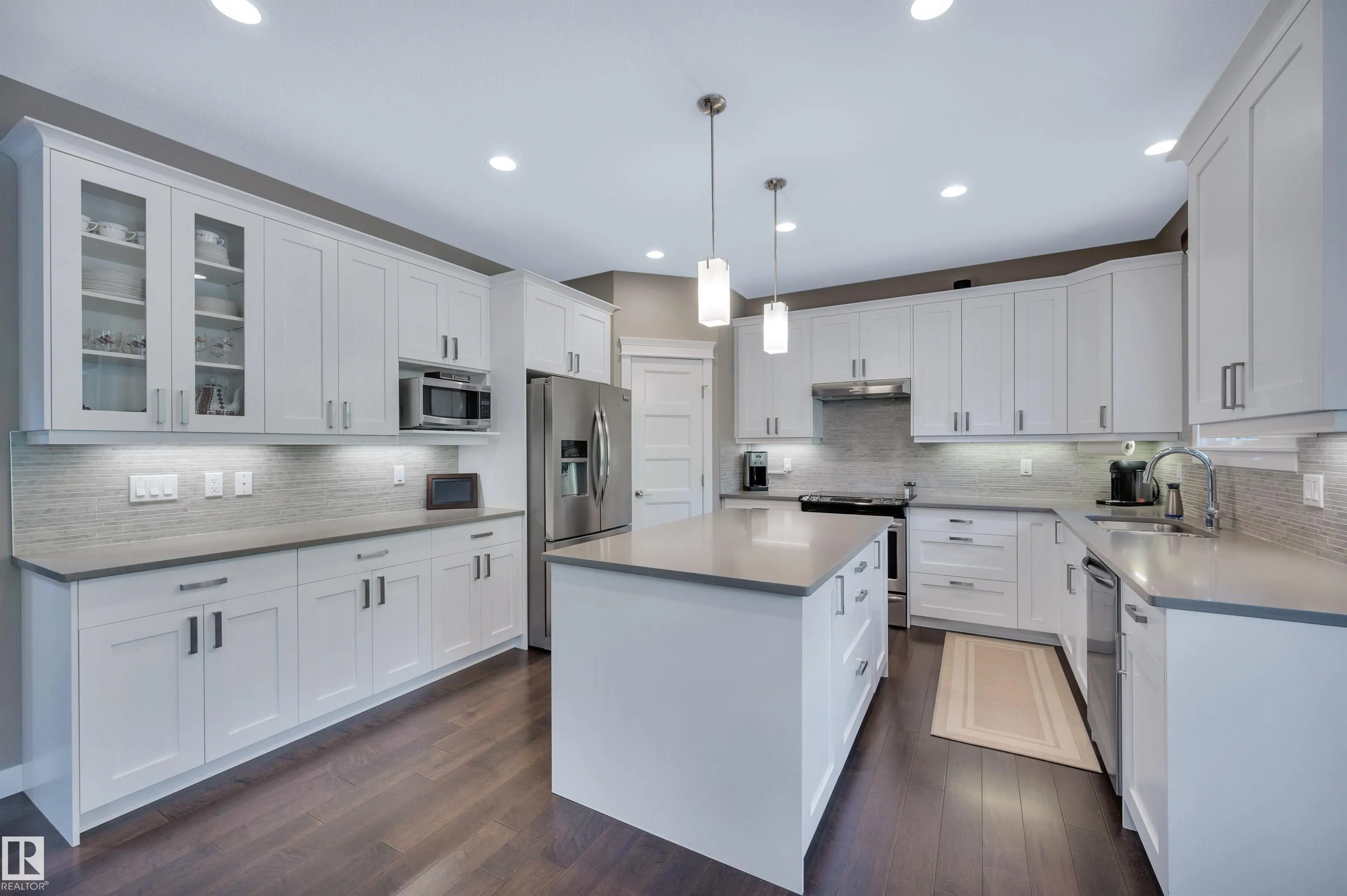 105 CRESTHAVEN Grove