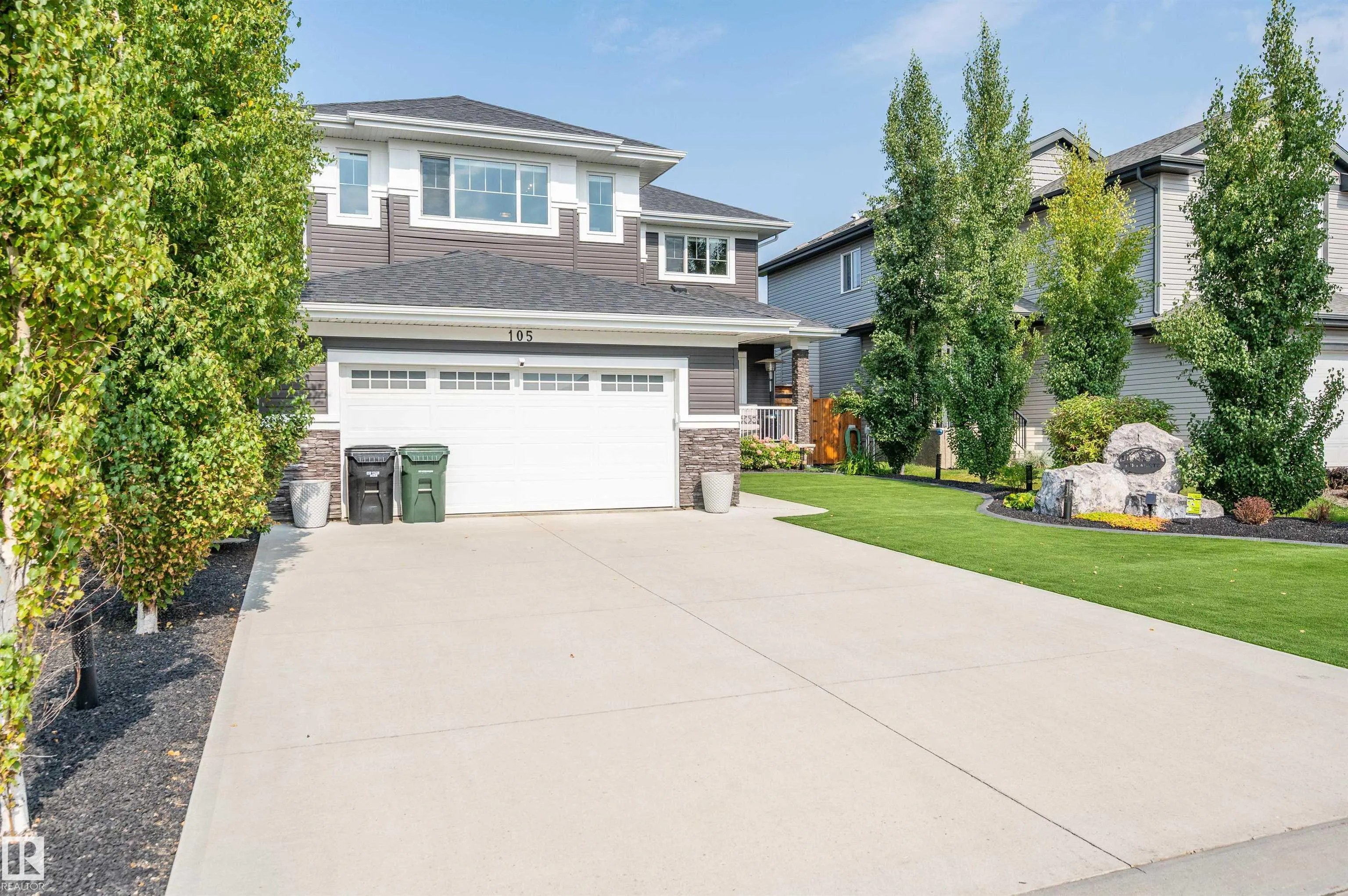 105 CRESTHAVEN Grove
