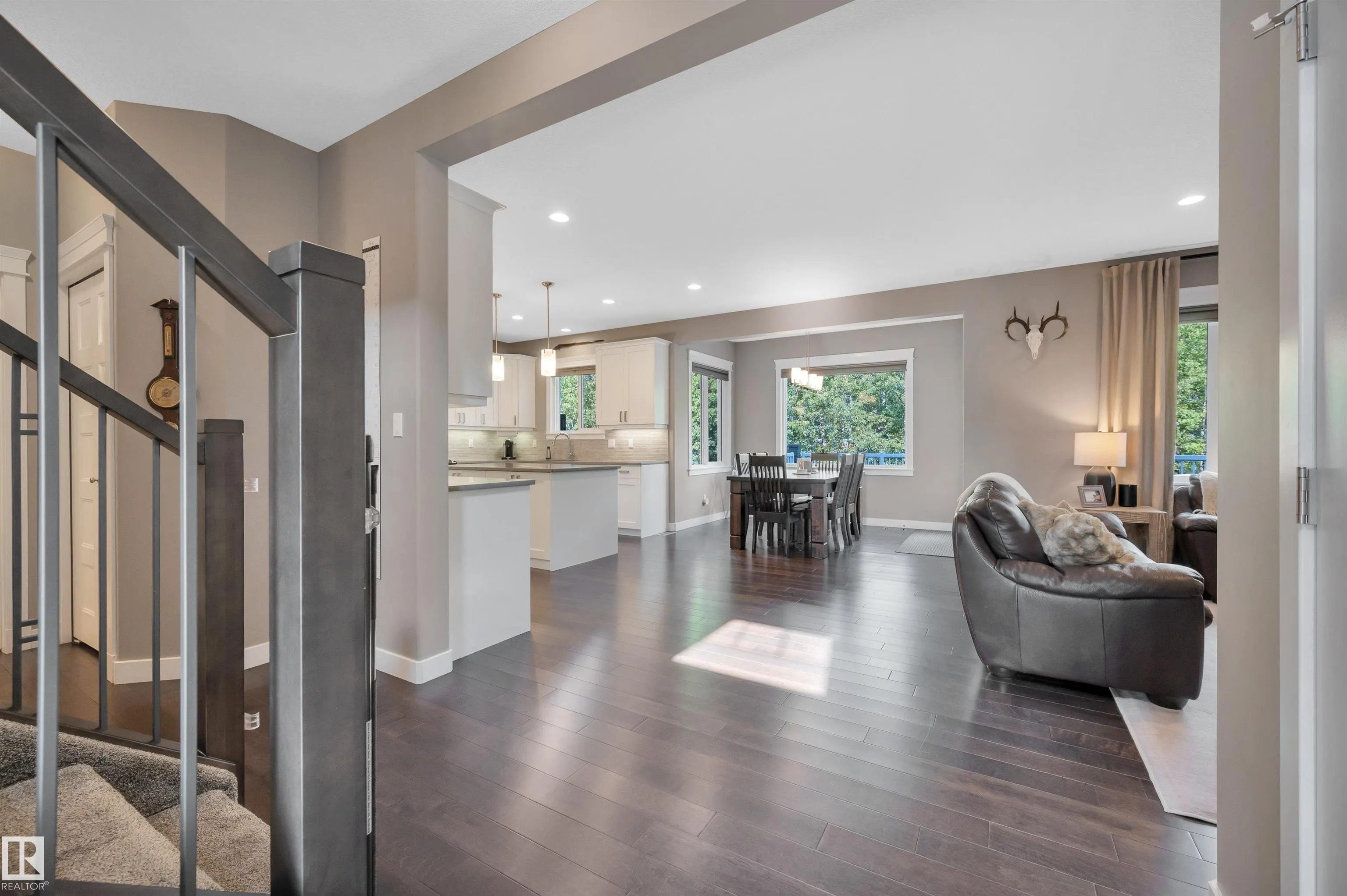 105 CRESTHAVEN Grove