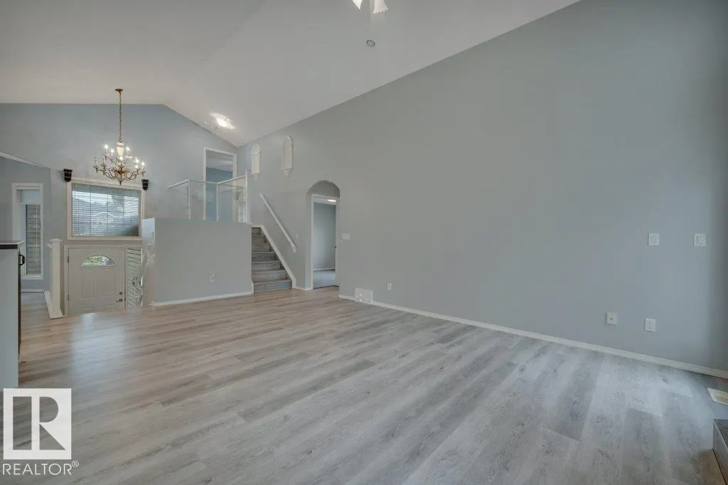 614 KULAWY Place