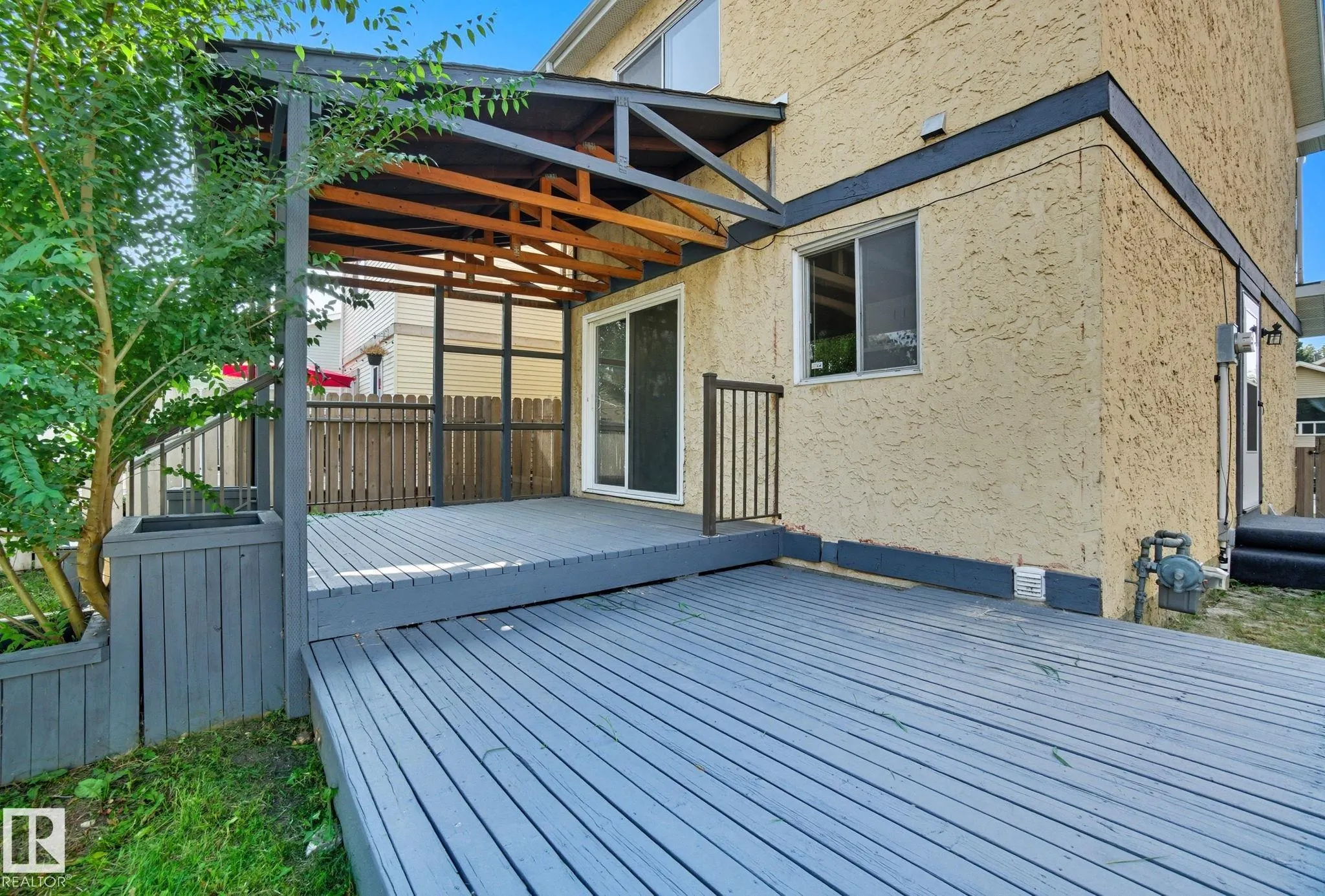 121 KIRKWOOD Way