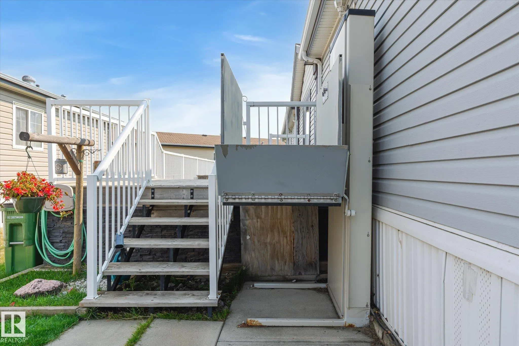 251 Oak Wood Drive