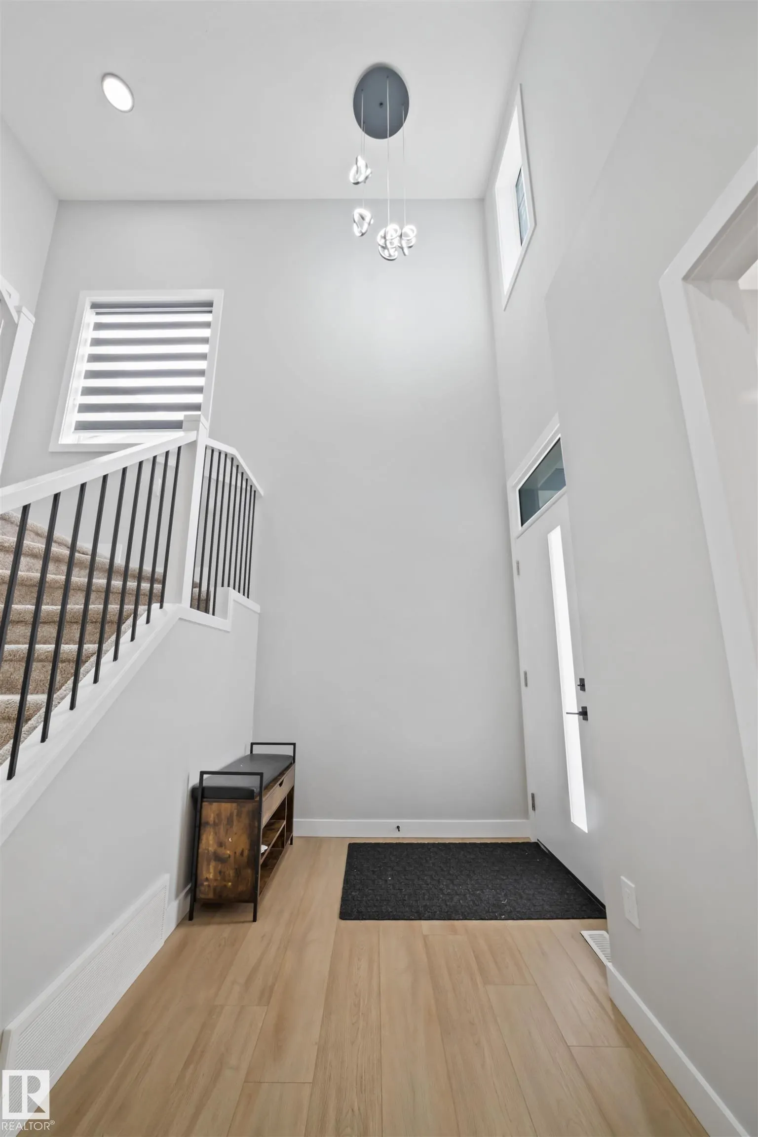 3516 33 Ave