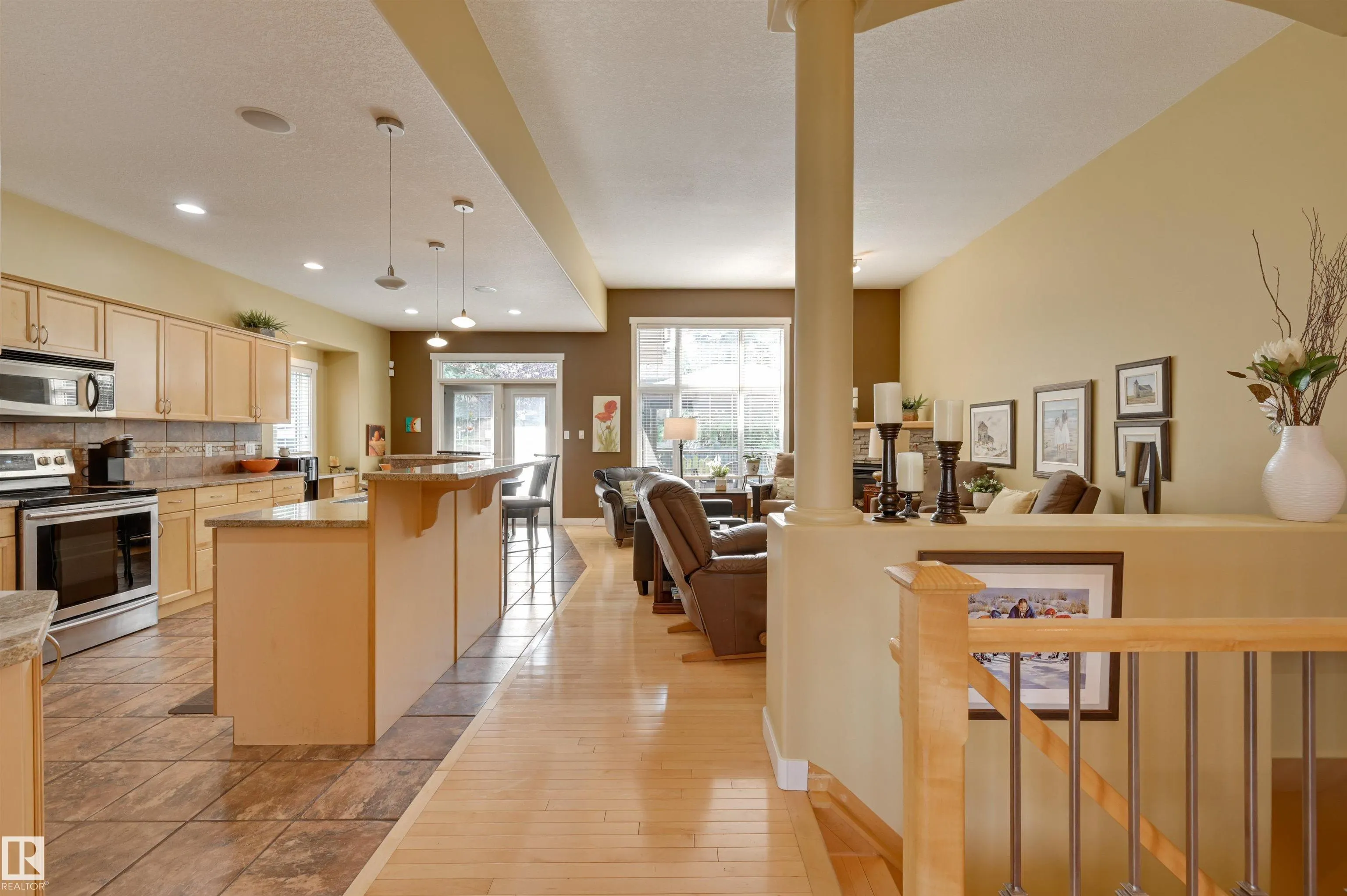 939 HALIBURTON Road