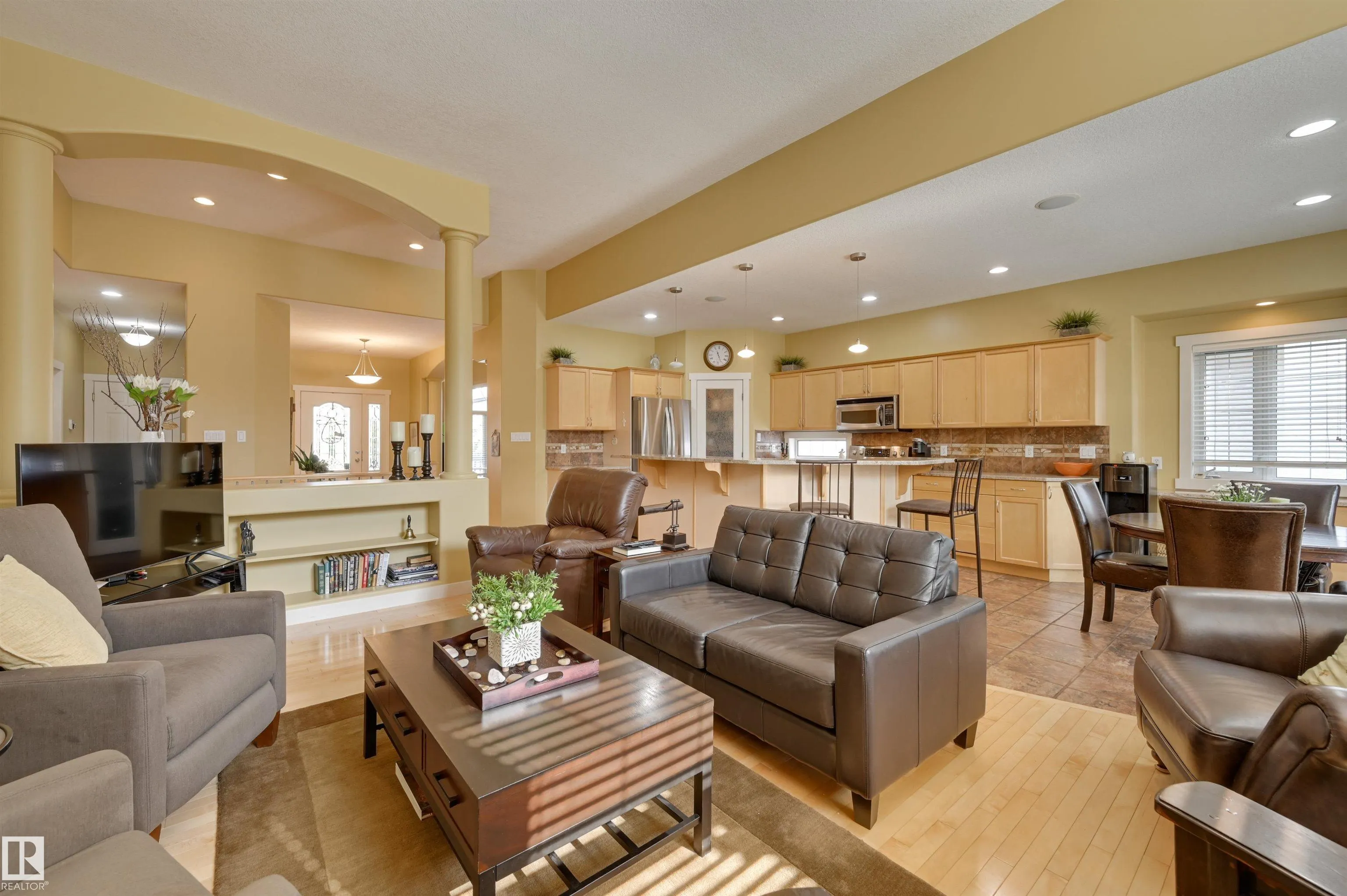 939 HALIBURTON Road