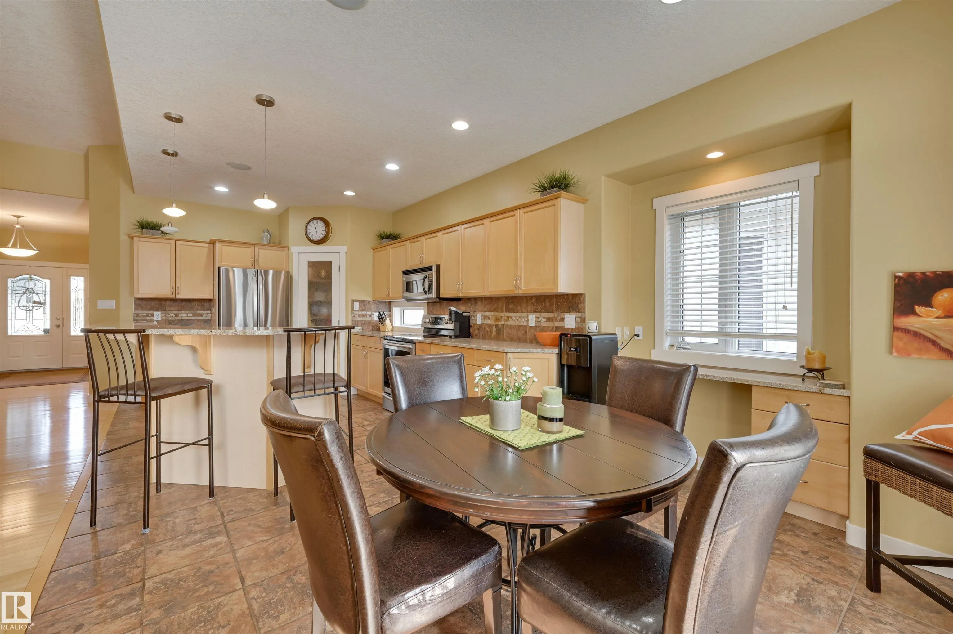 939 HALIBURTON Road