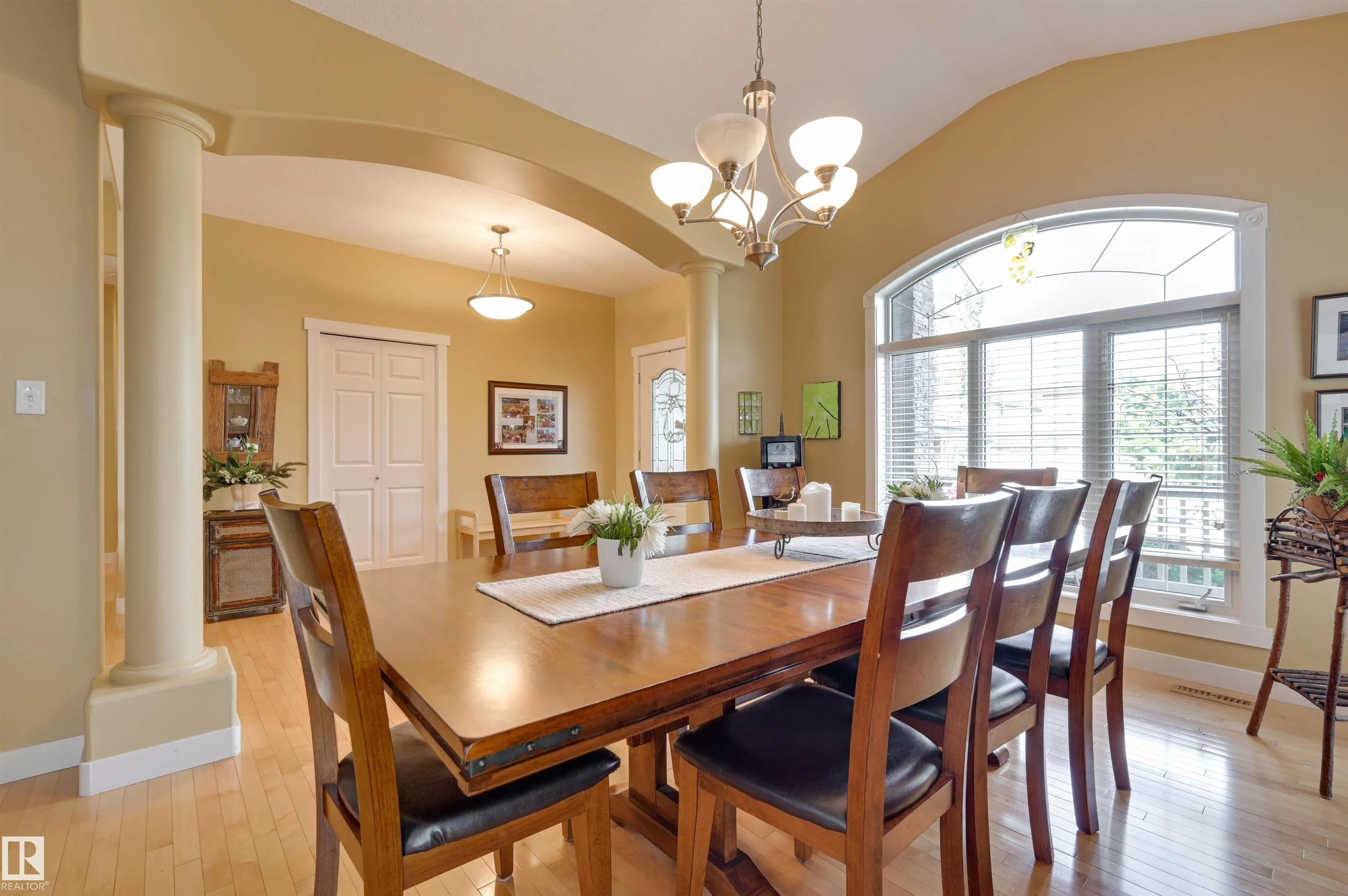 939 HALIBURTON Road