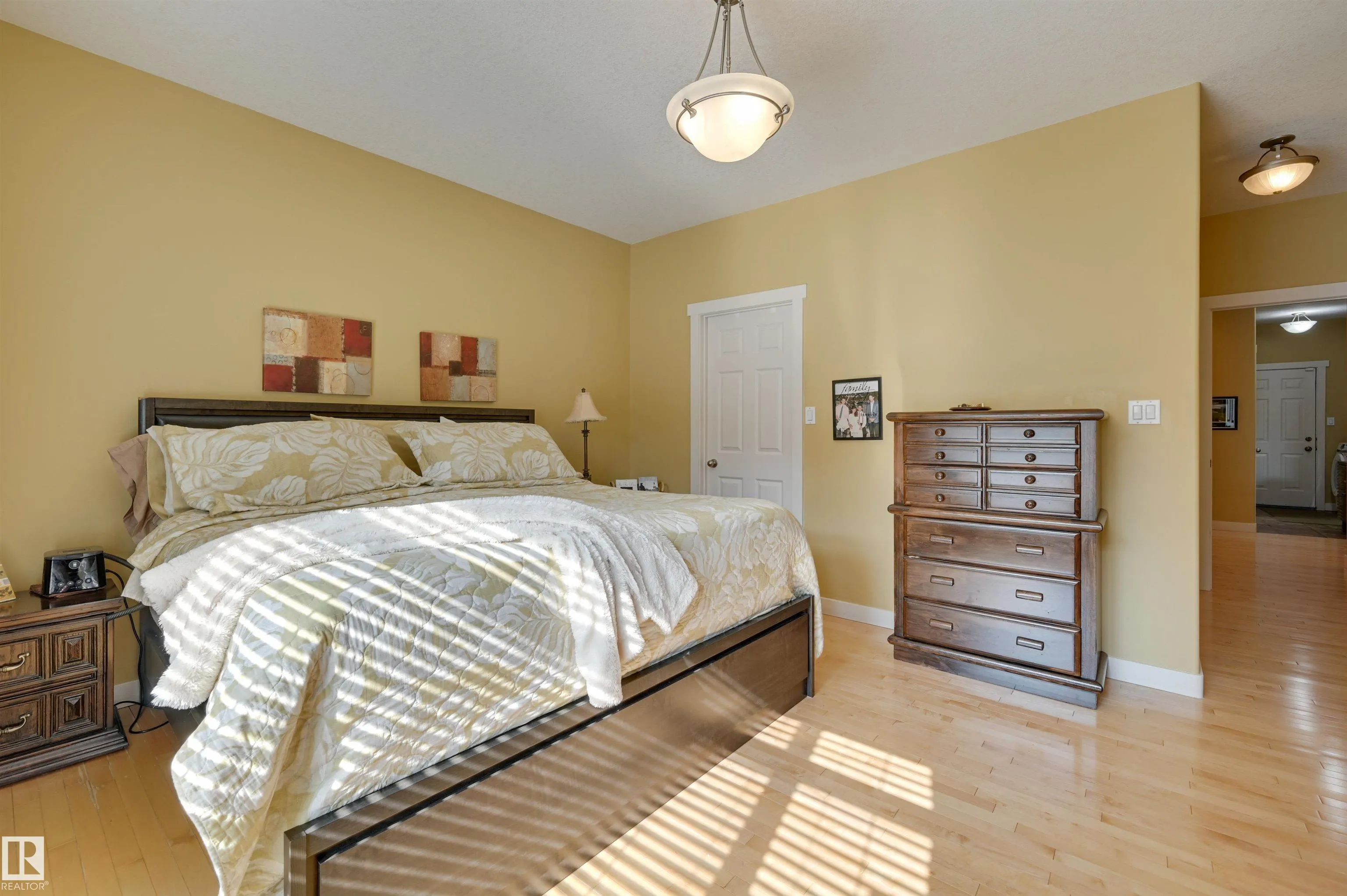 939 HALIBURTON Road