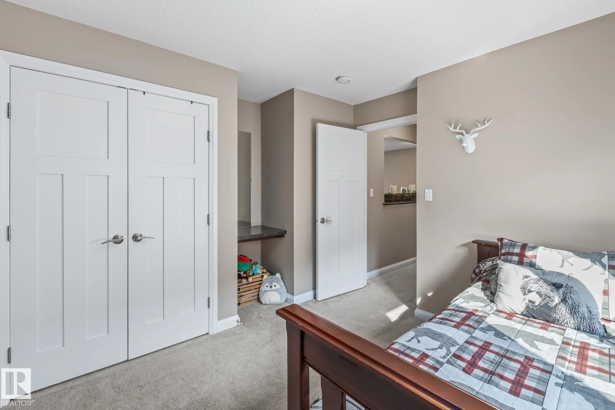 100 SHEPPARD Way