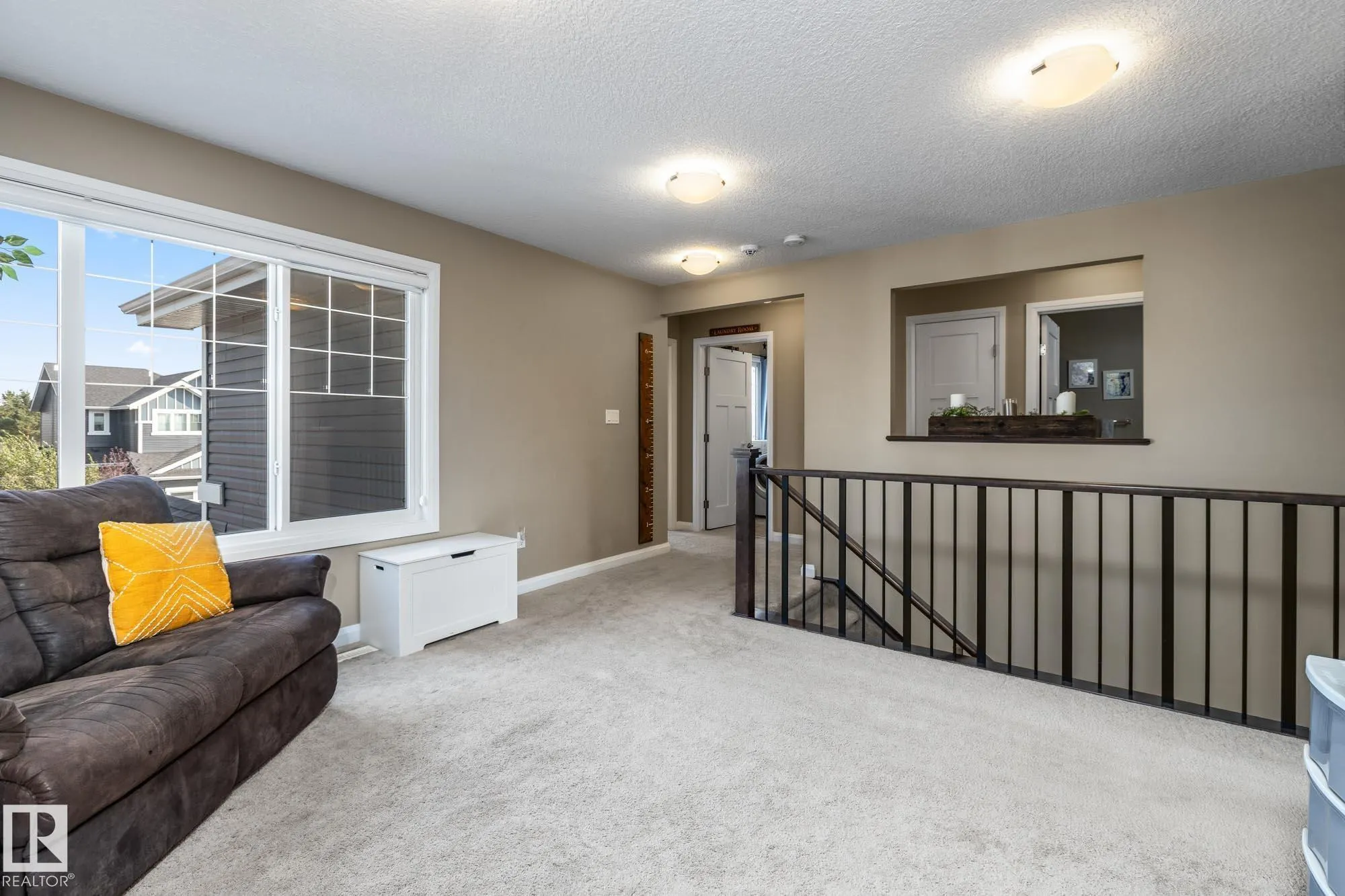 100 SHEPPARD Way