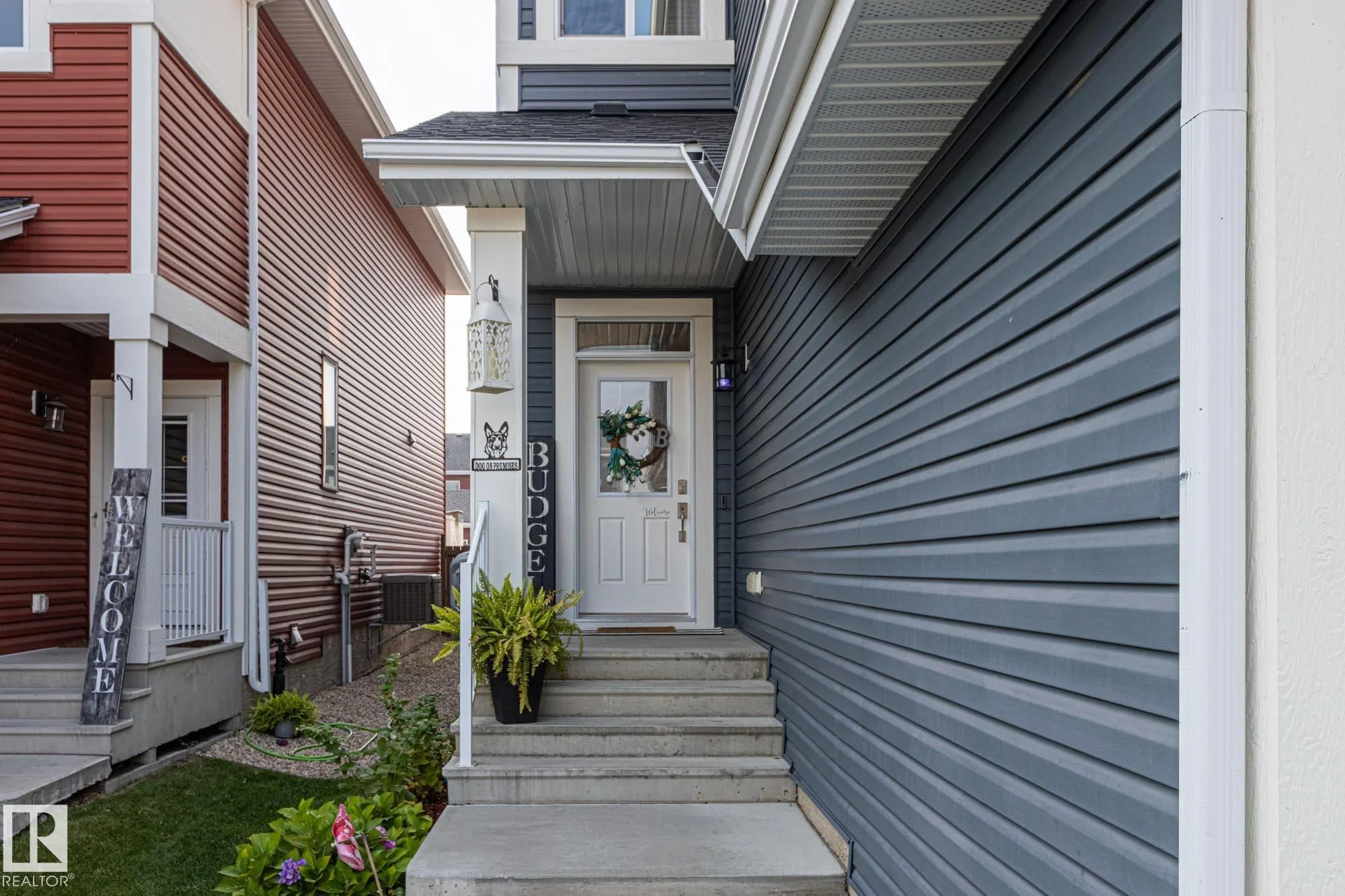 100 SHEPPARD Way