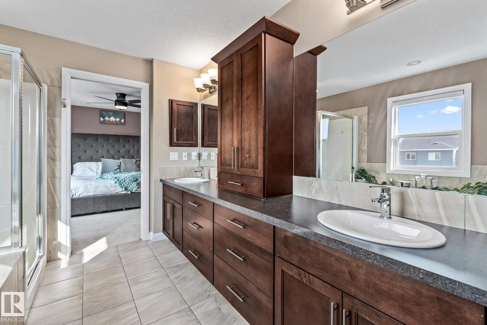 100 SHEPPARD Way