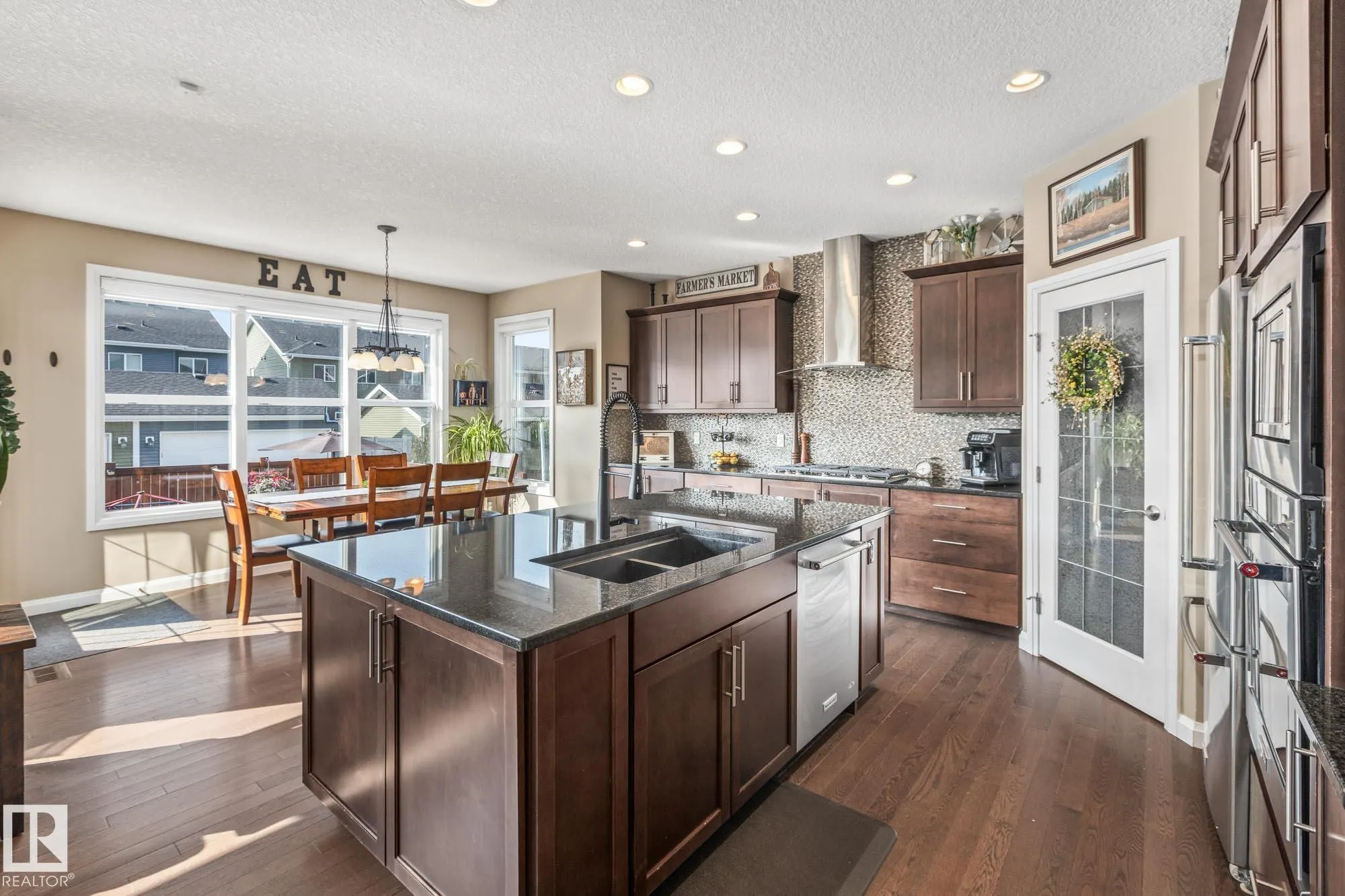 100 SHEPPARD Way