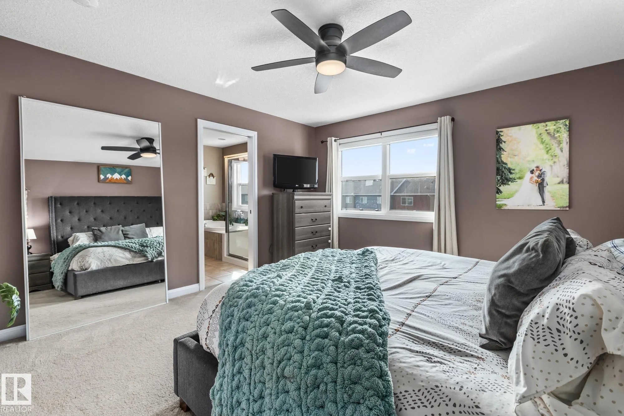 100 SHEPPARD Way