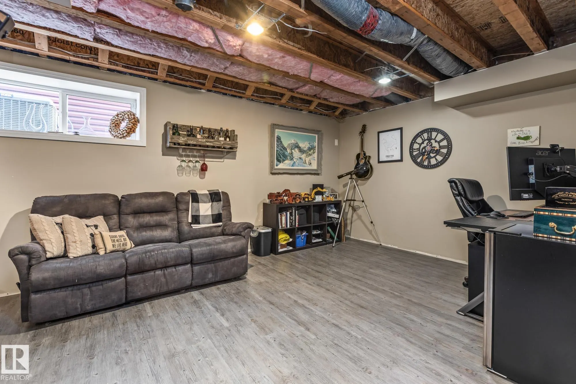 100 SHEPPARD Way