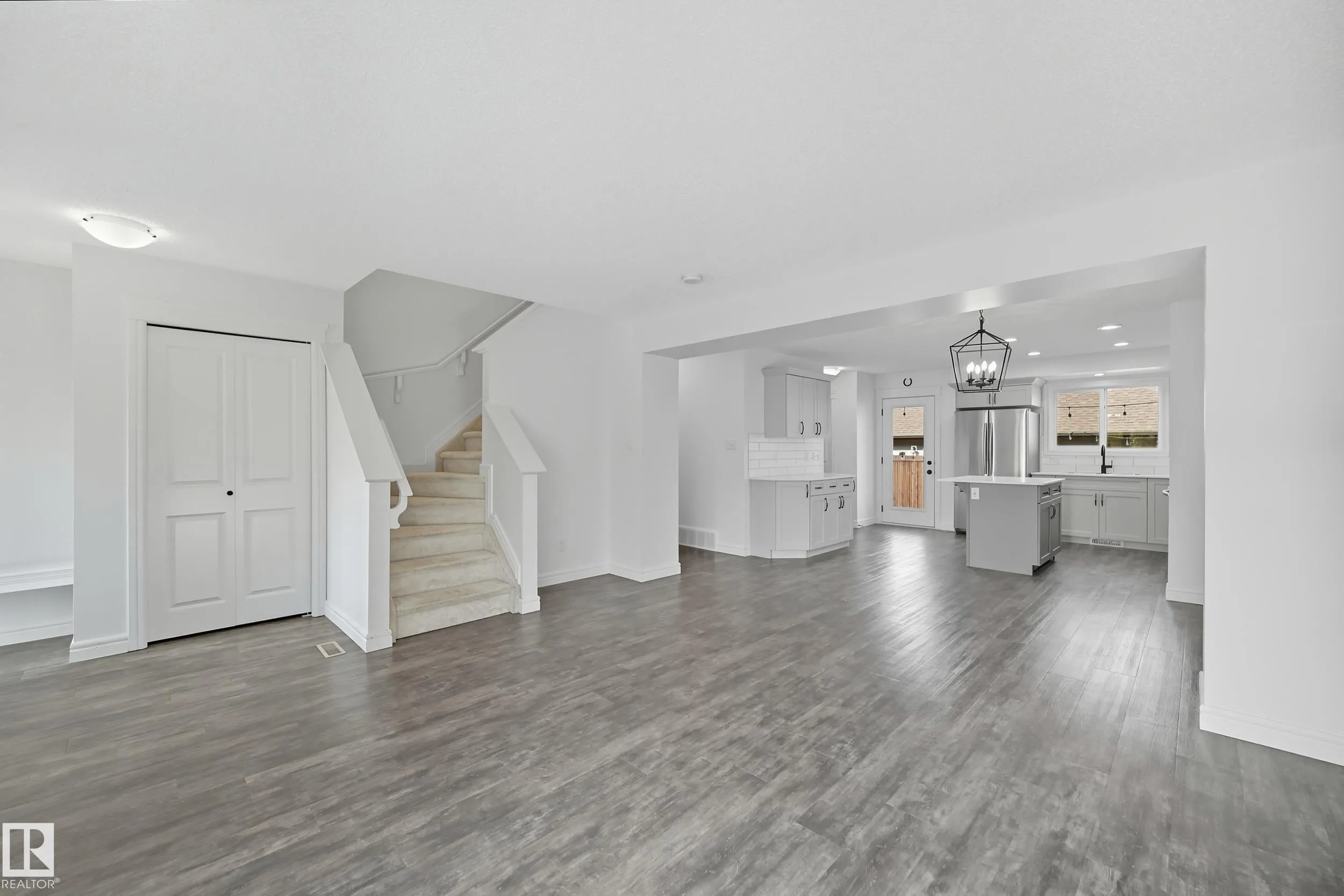 200 ALLARD Way