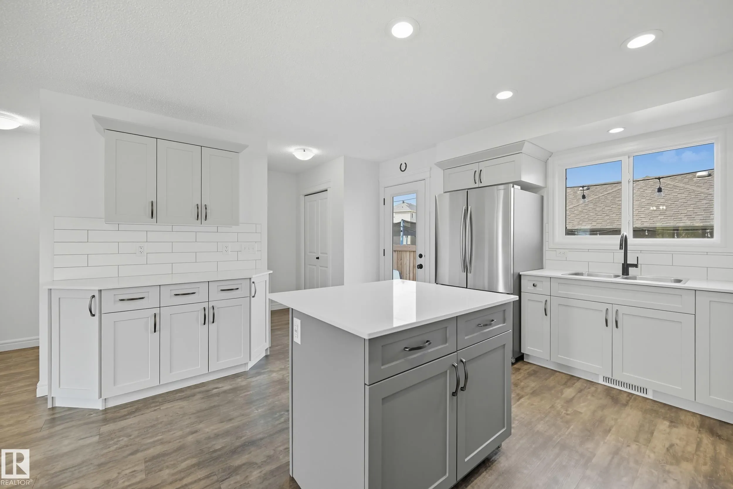 200 ALLARD Way
