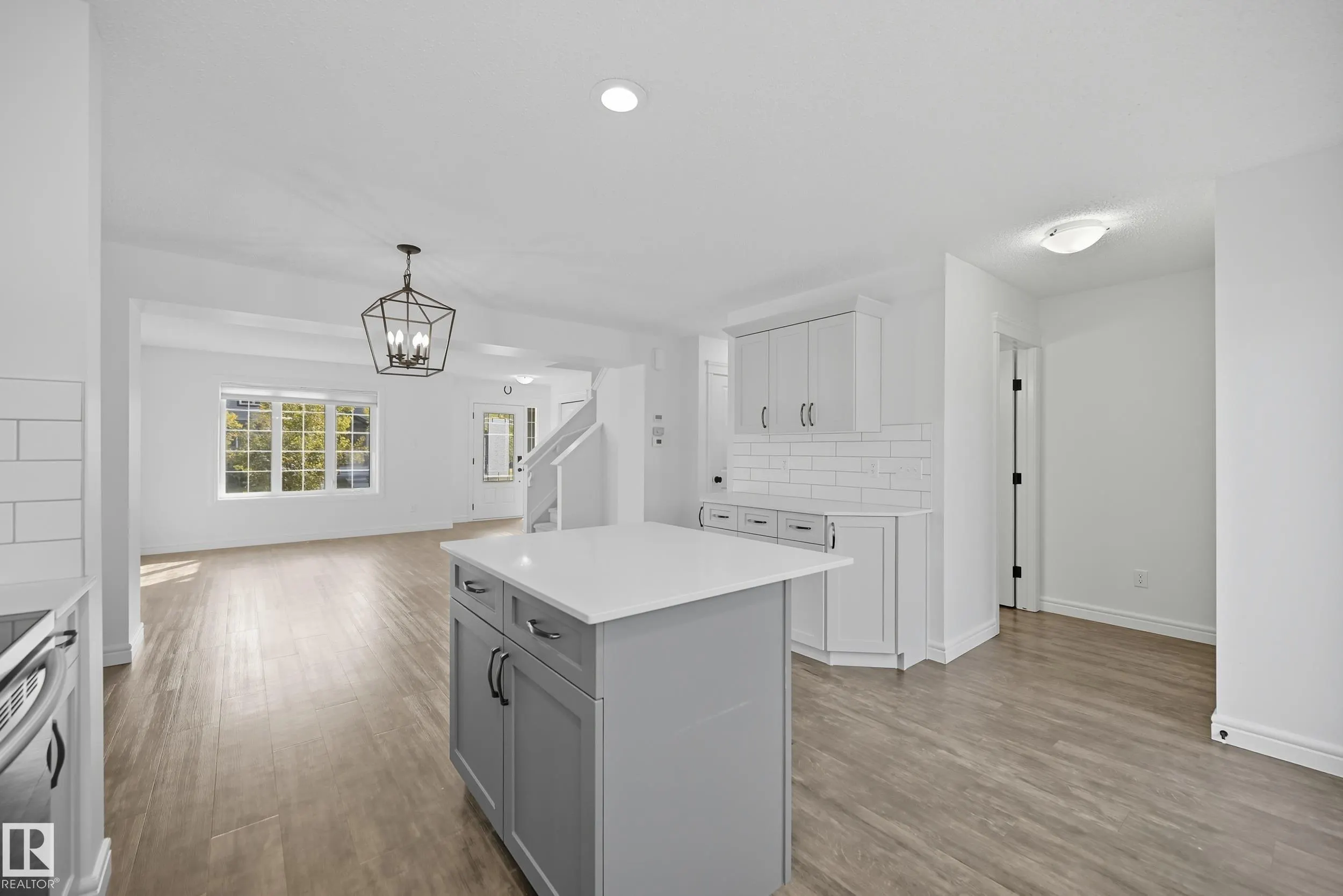 200 ALLARD Way