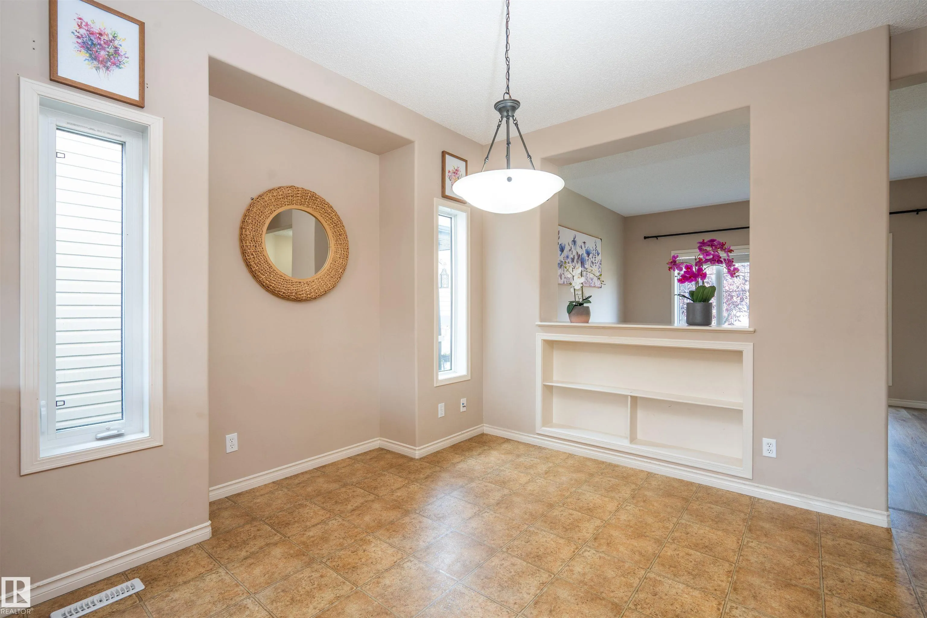 21215 59Ave