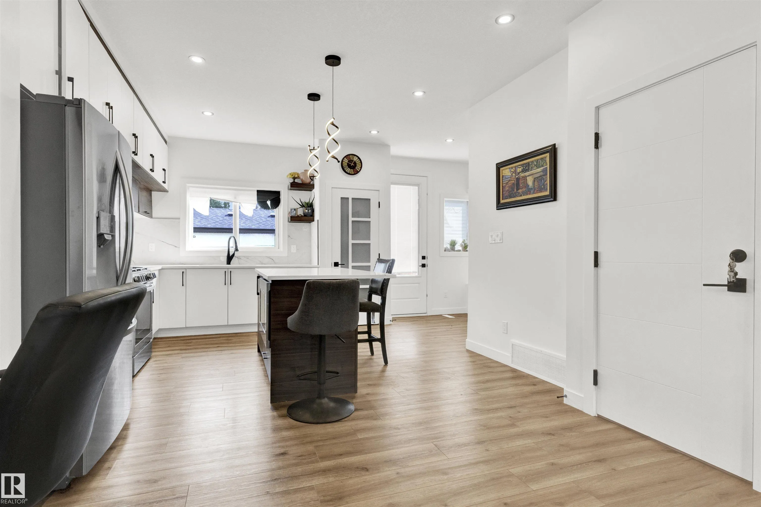 9559 85 Street