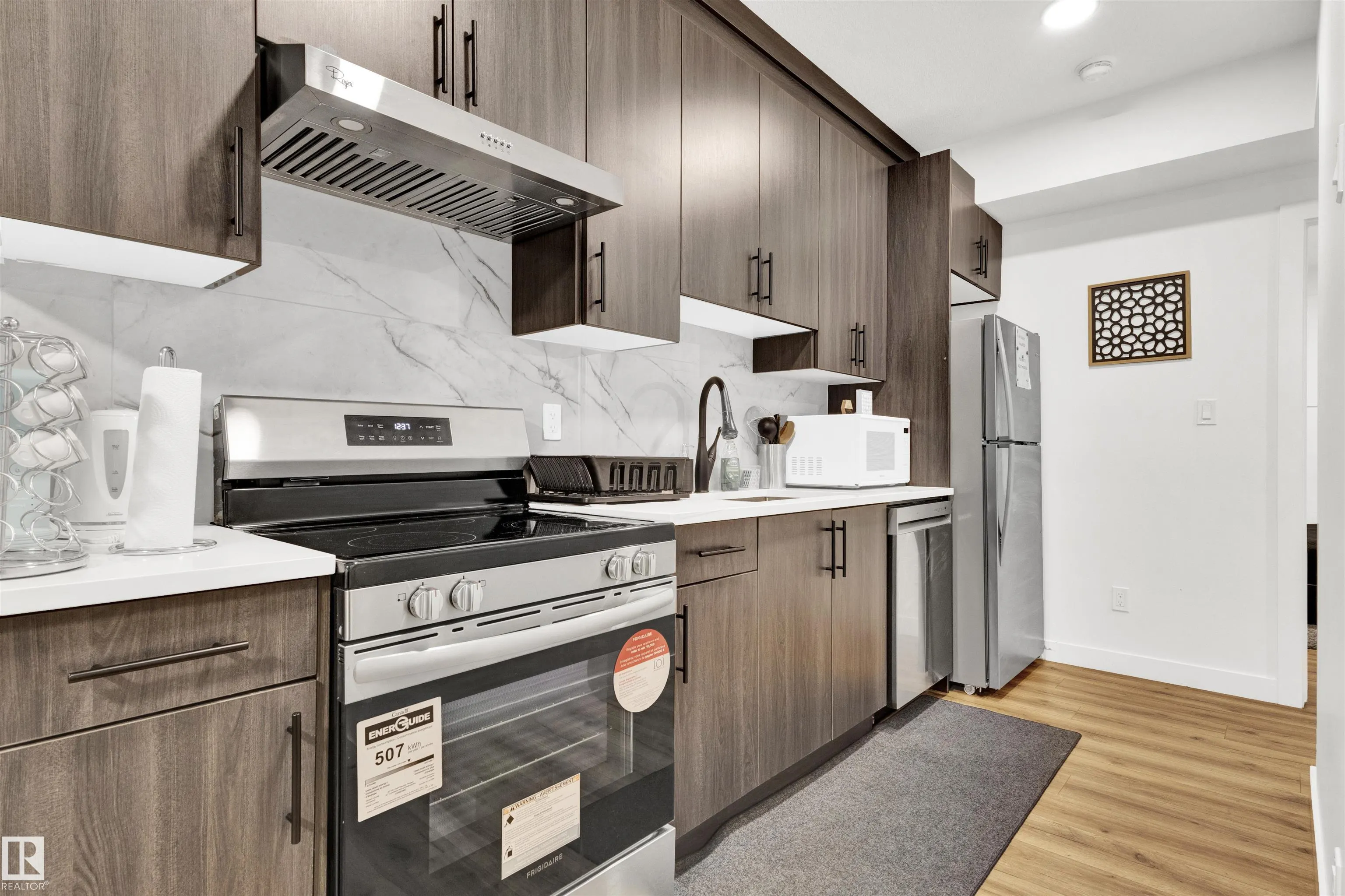 9559 85 Street