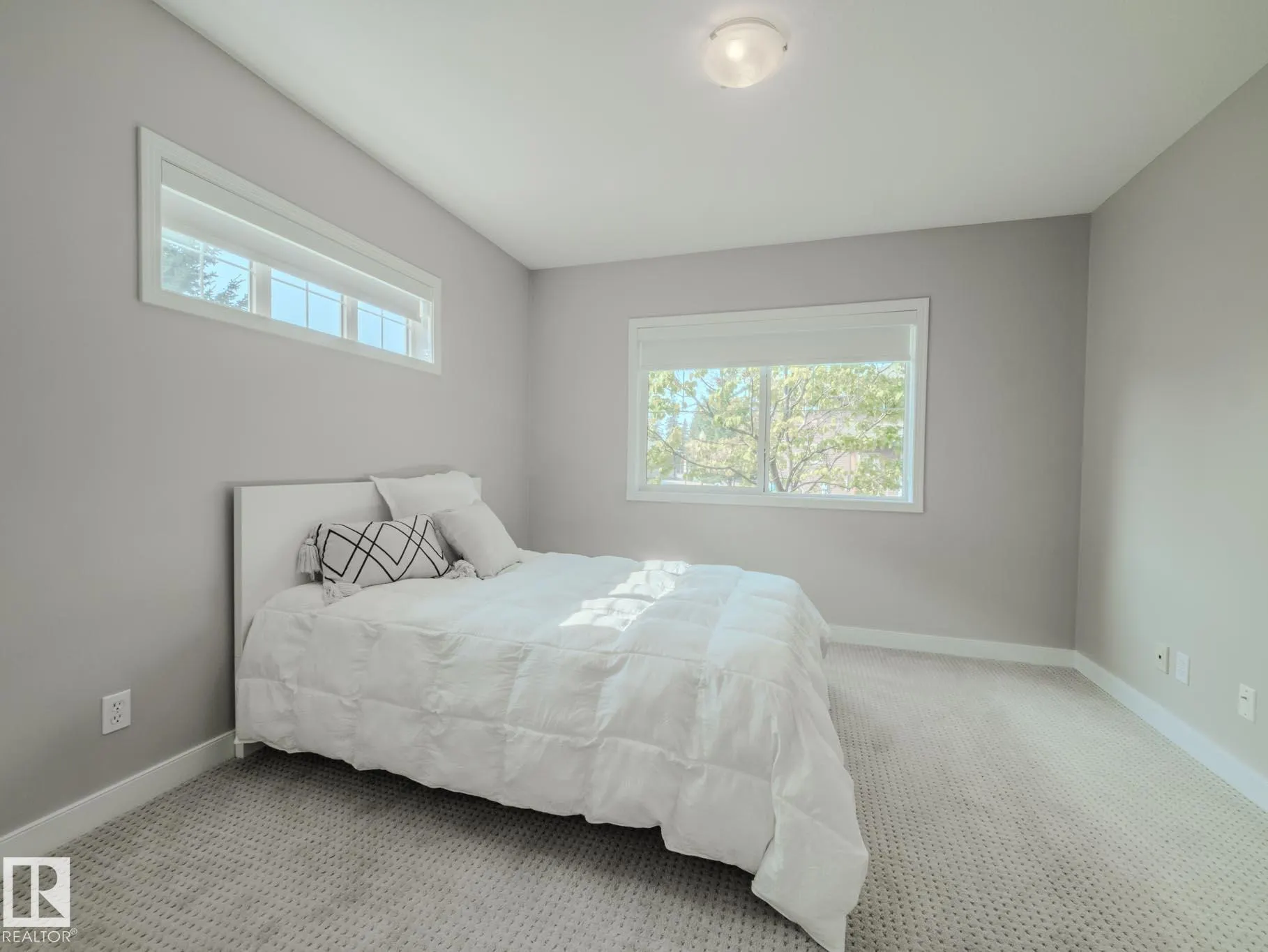 671 SILVER BERRY Road