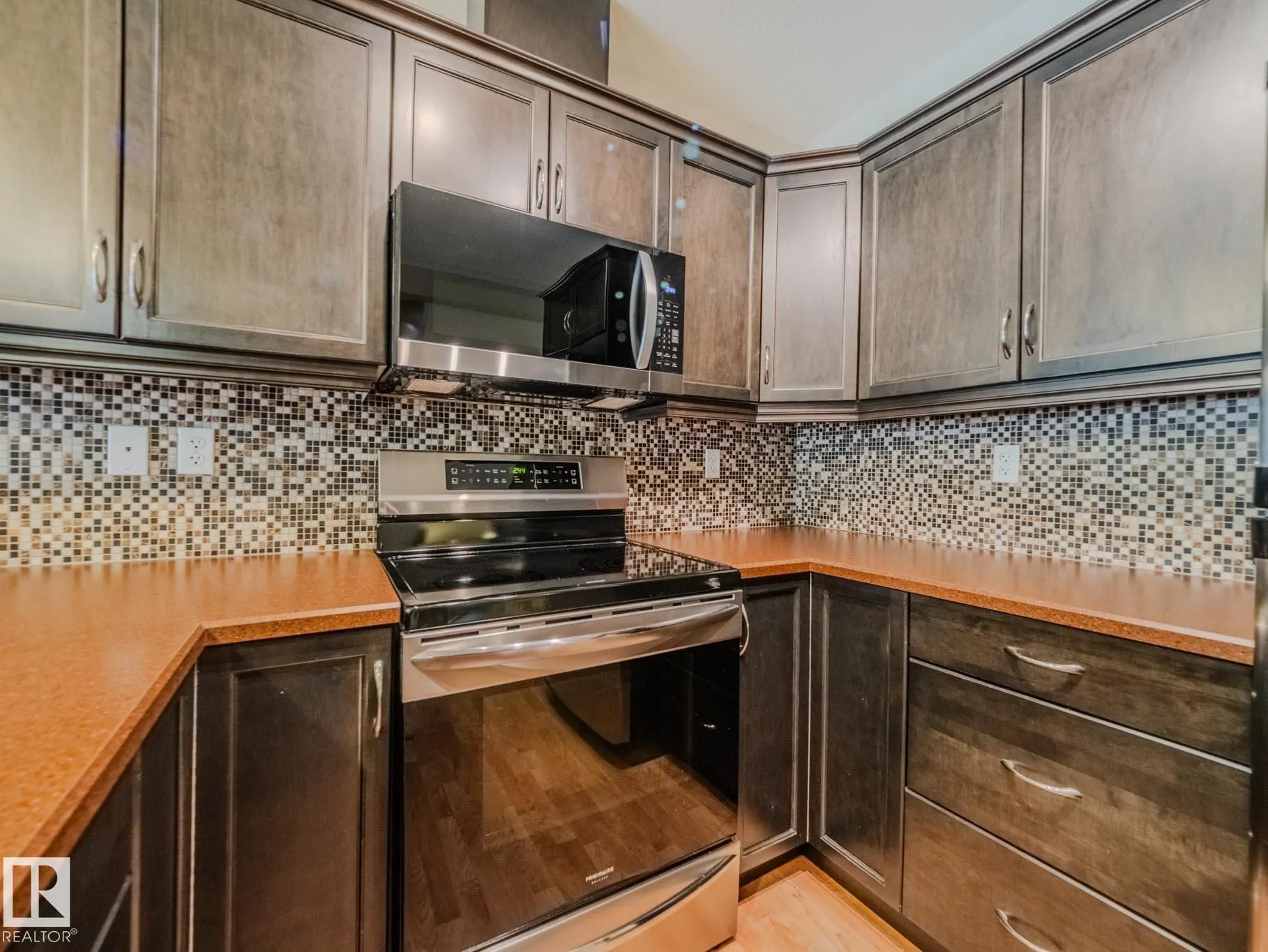 671 SILVER BERRY Road