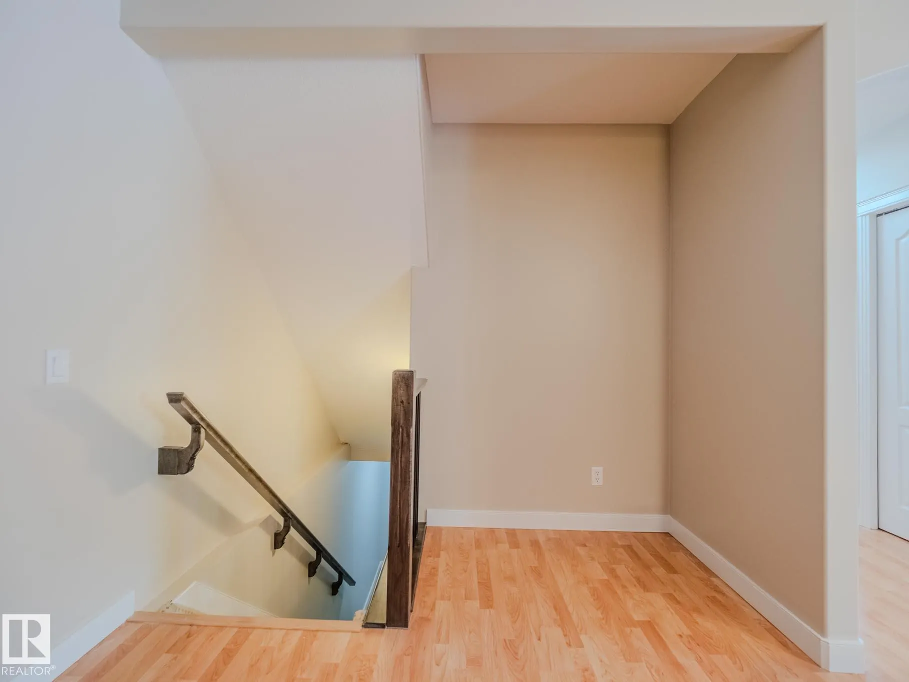 671 SILVER BERRY Road